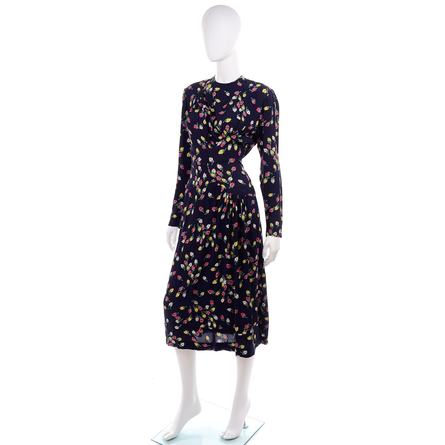 1940s Vintage Dress in Navy Blue Pink & Yellow Rosebud floral Rayon Print For Sale 2