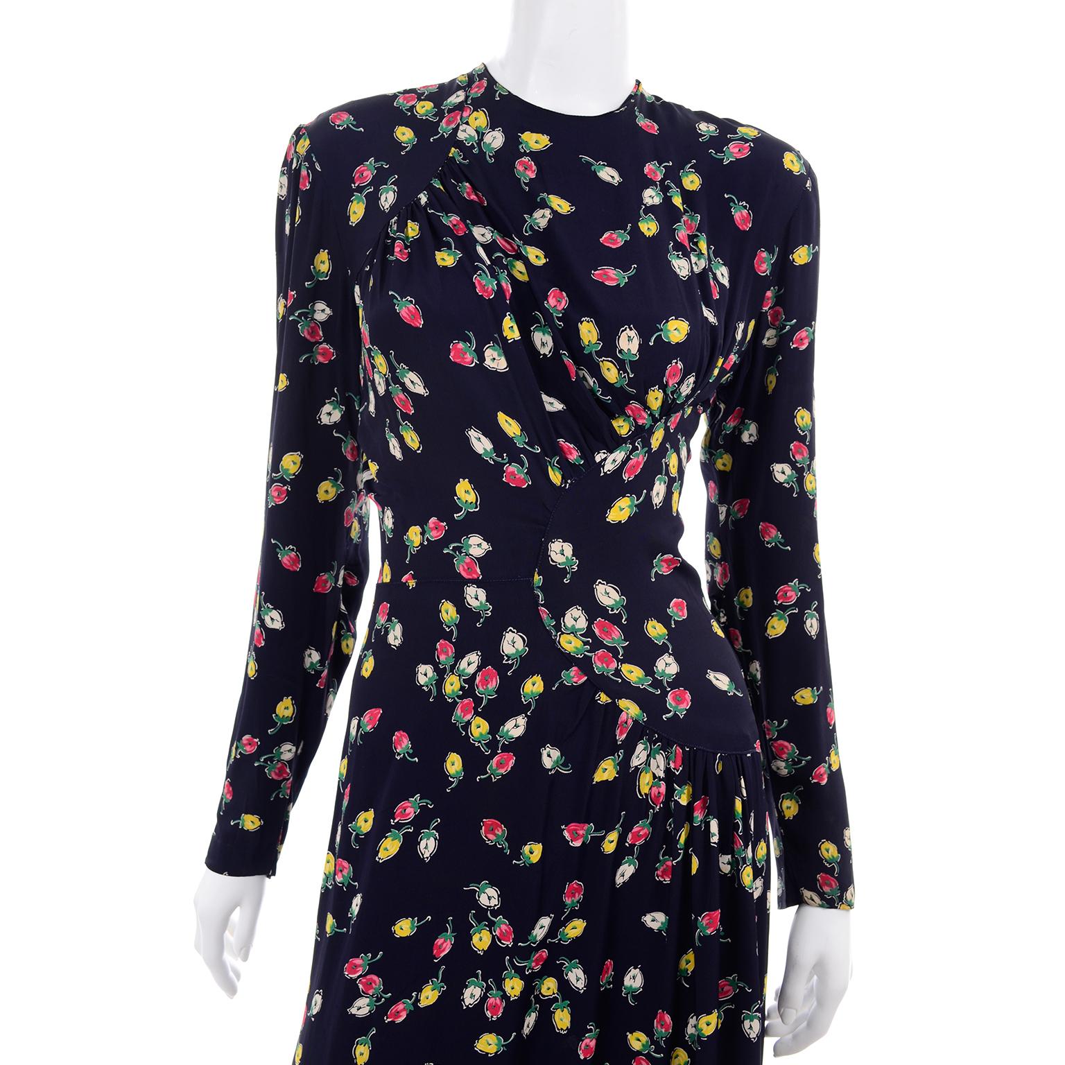 1940s Vintage Dress in Navy Blue Pink & Yellow Rosebud floral Rayon Print For Sale 3