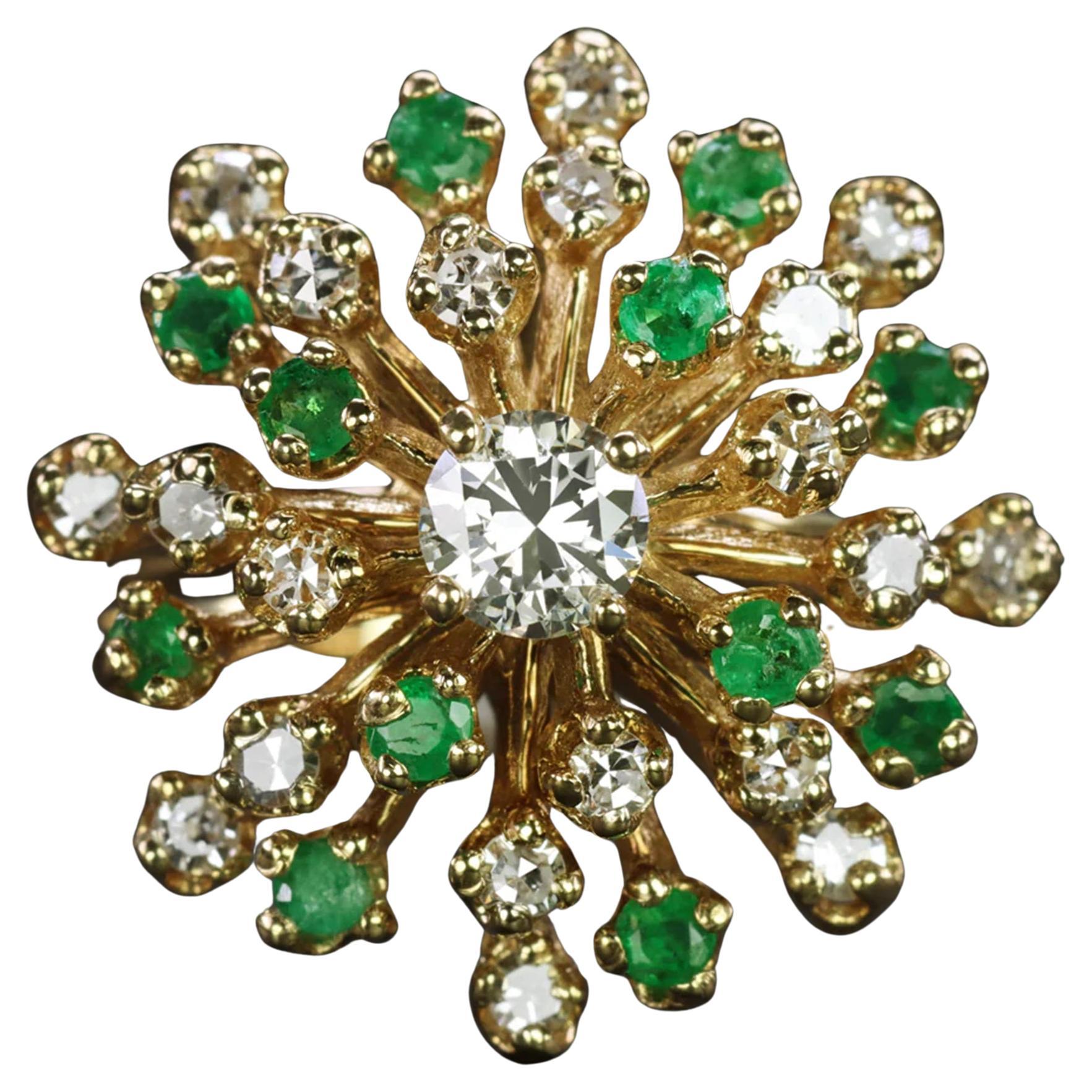 1940's Vintage Emeralds Diamond Yellow Gold Cocktail Ring   For Sale