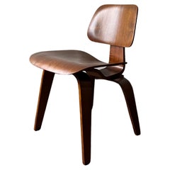 1940s Vintage Evans Herman Miller Eames Ash Dcw 5-2-5 Chair