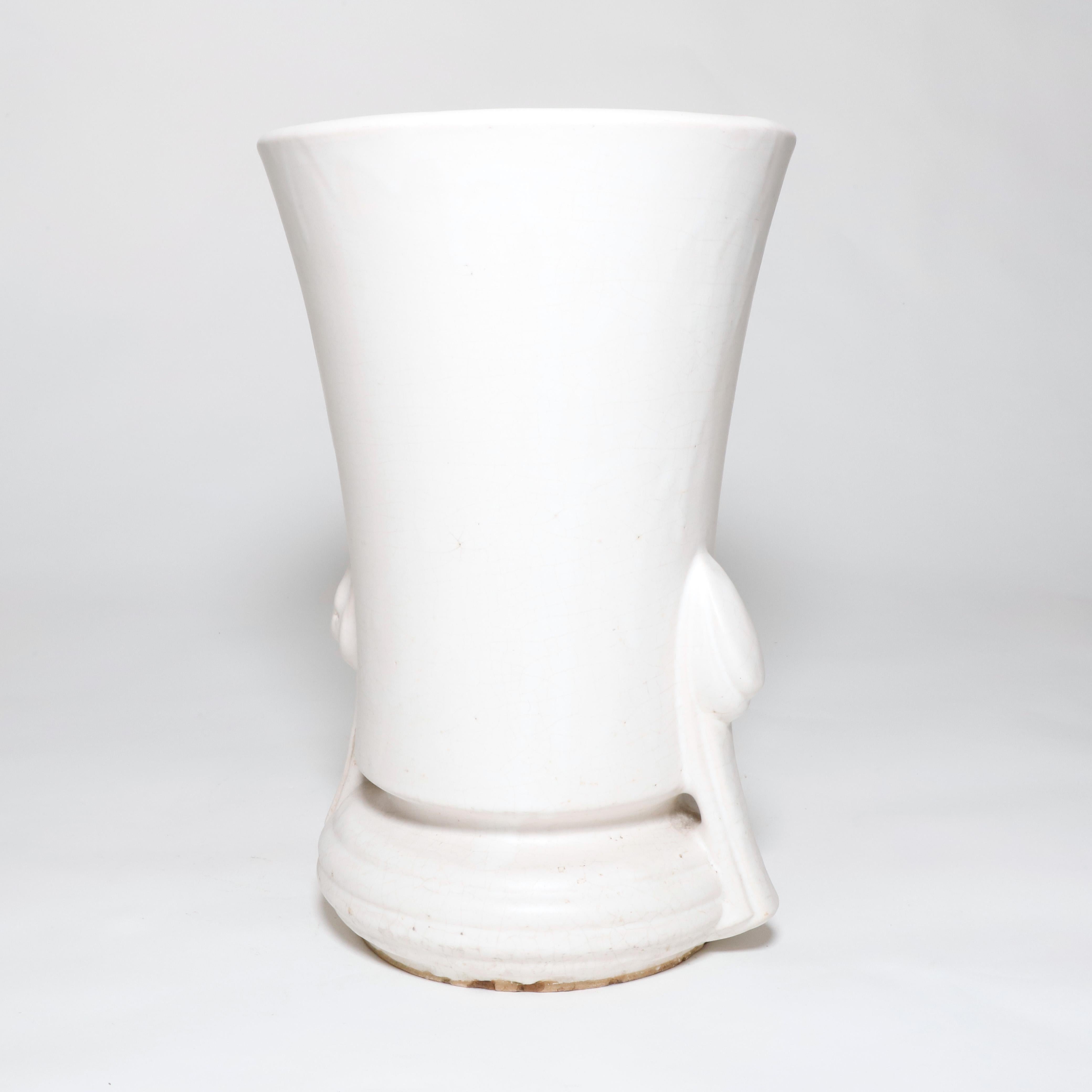 1940S Mccoy Round Vases: Prices & History Explored - veup064