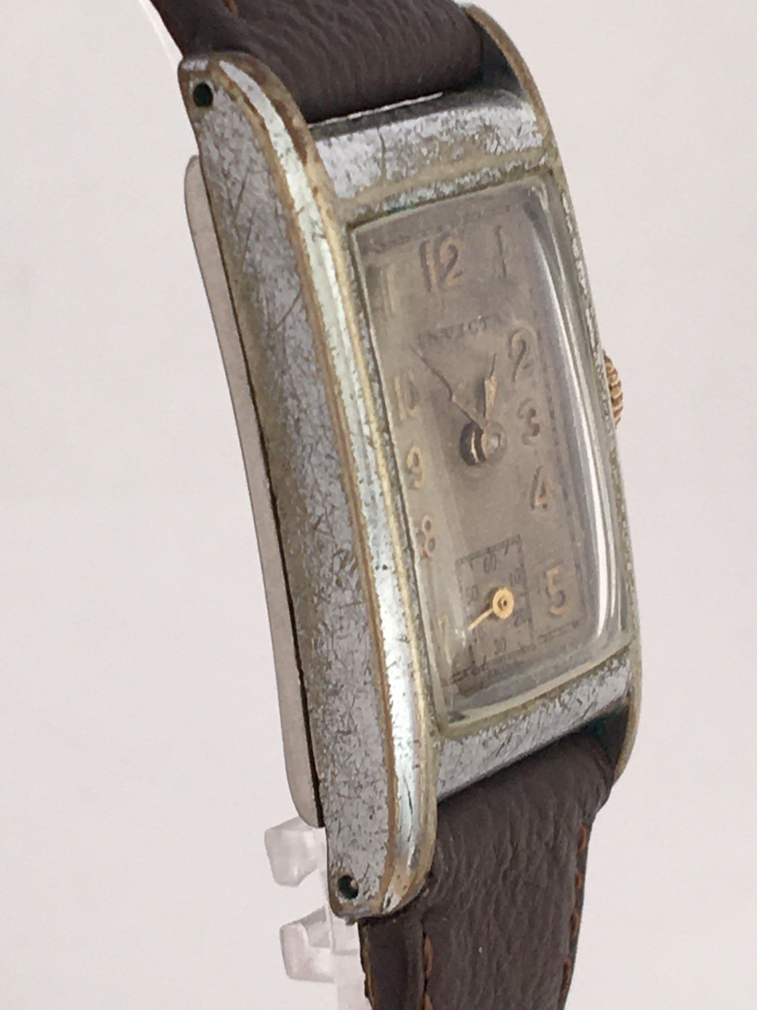 1940s Vintage Rectangular Invicta Mechanical Watch For Sale 3