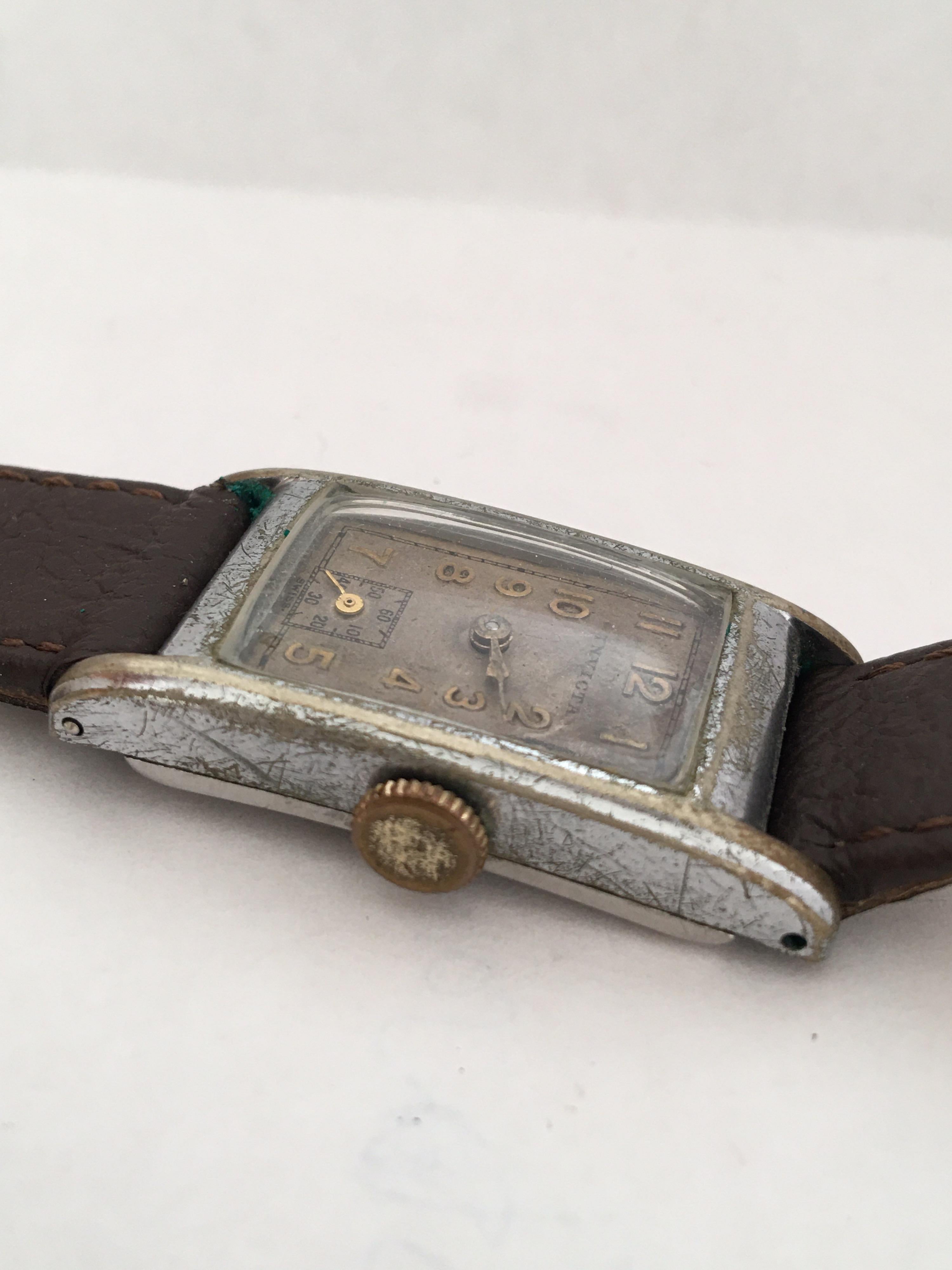 1940s Vintage Rectangular Invicta Mechanical Watch In Fair Condition For Sale In Carlisle, GB