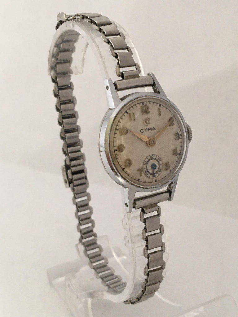 1940s Vintage Stainless Steel Ladies Cyma Mechanical Watch For Sale at