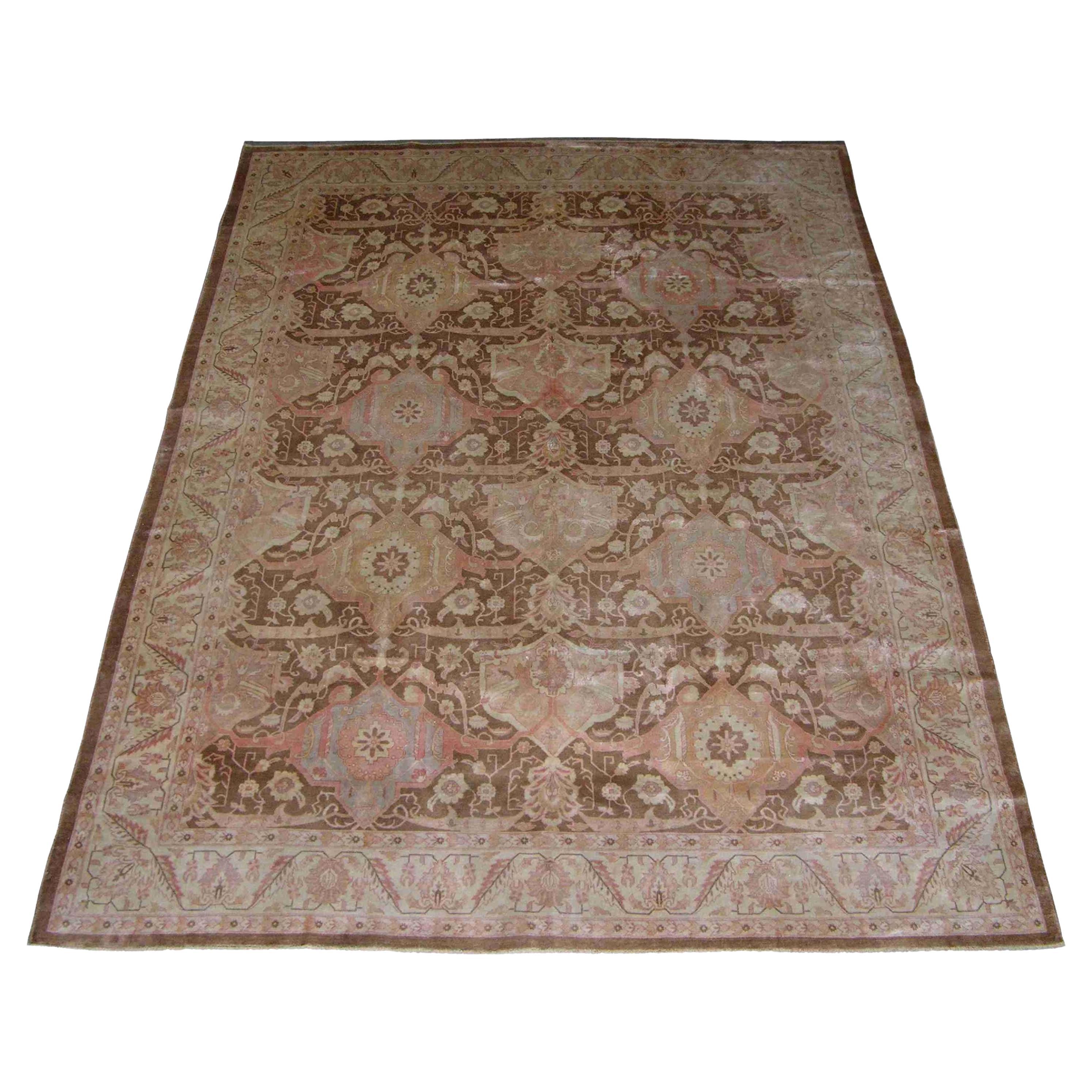 1940s Vintage Tabriz Rug For Sale