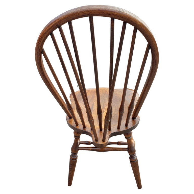 20th Century 1940s Vintage Tell City Faux Bamboo Spindle Brace Back Red Oak Windsor Chair For Sale