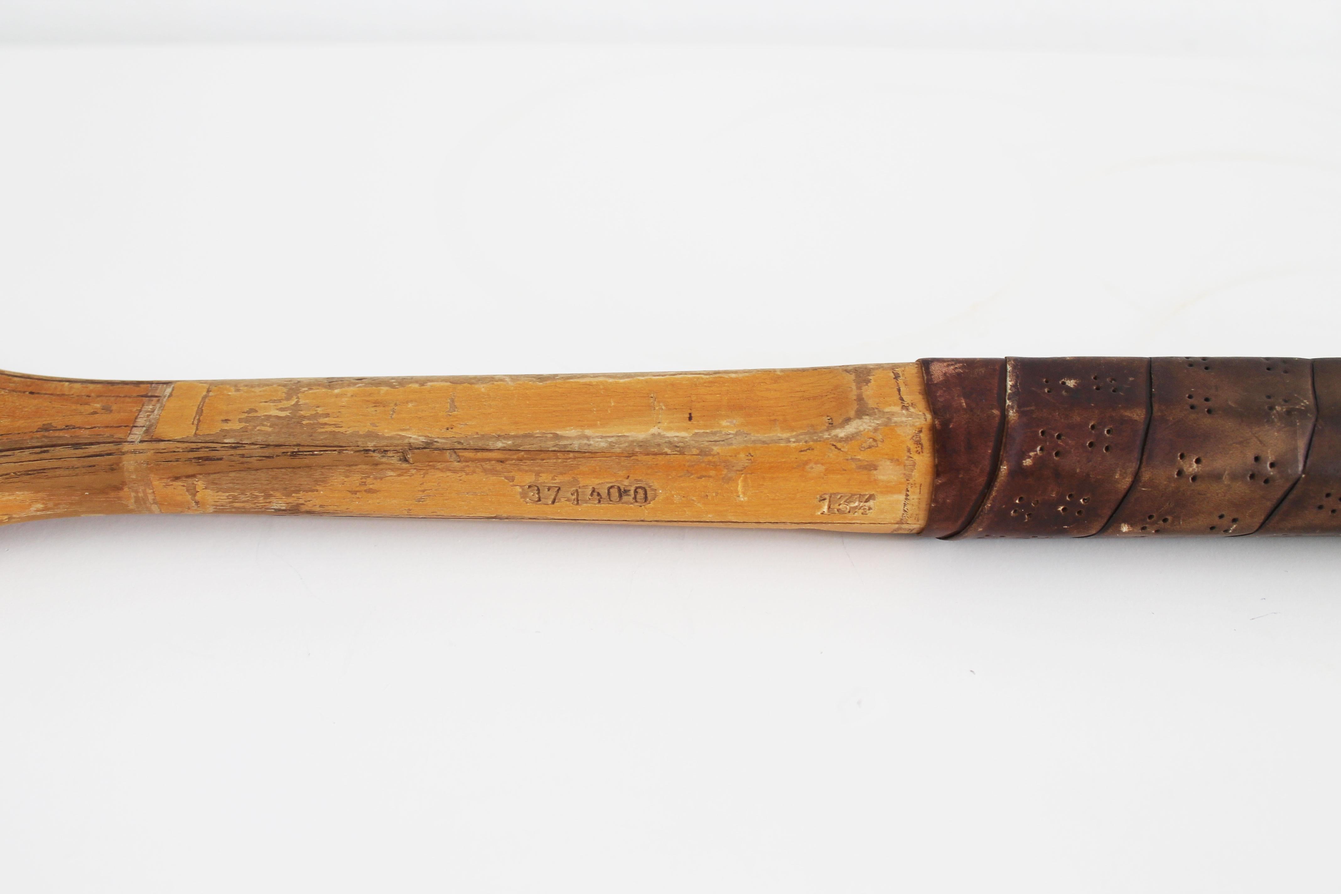 Raqueta de tenis vintage de 1940 Haya