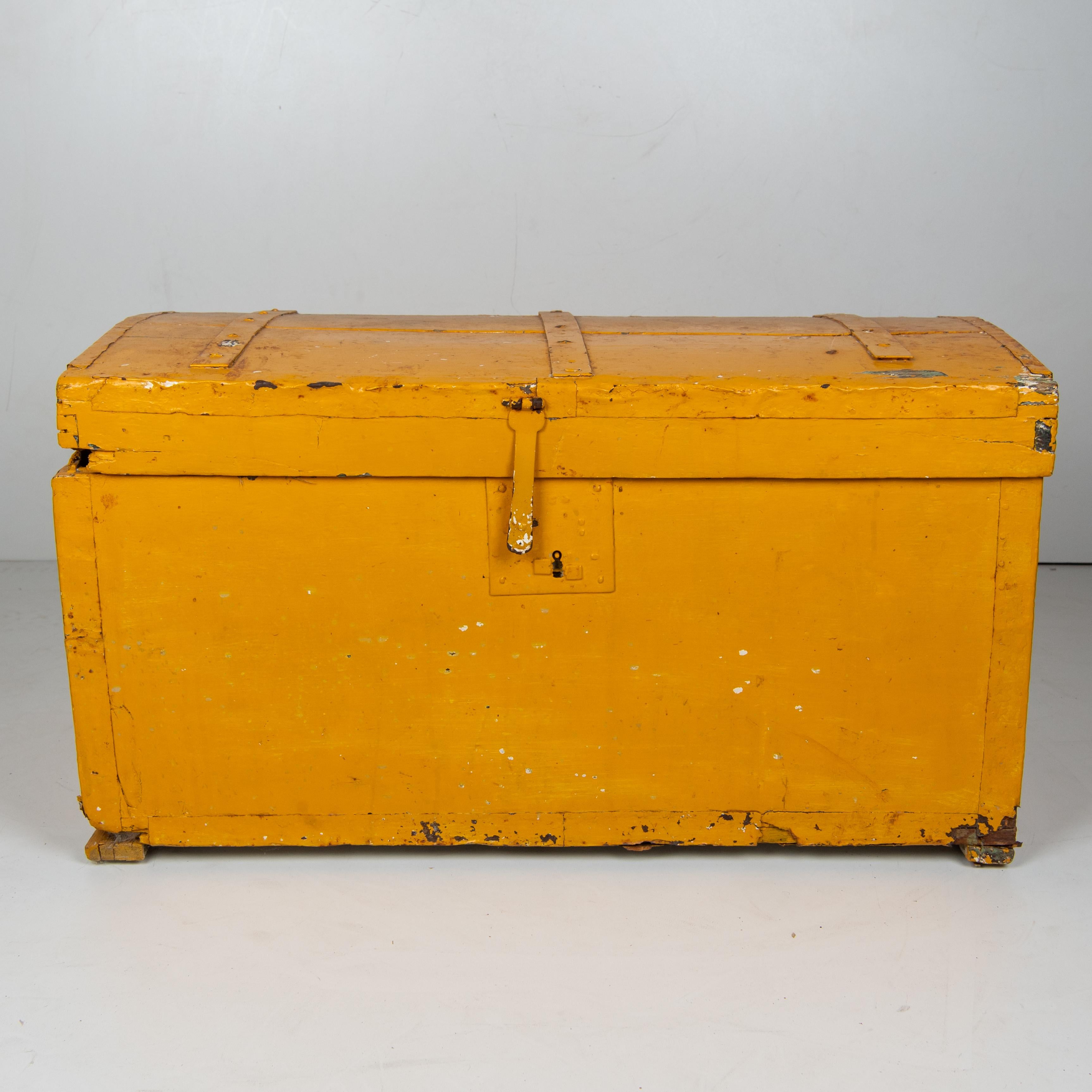 Iron 1940s Vintage Yellow Trunk