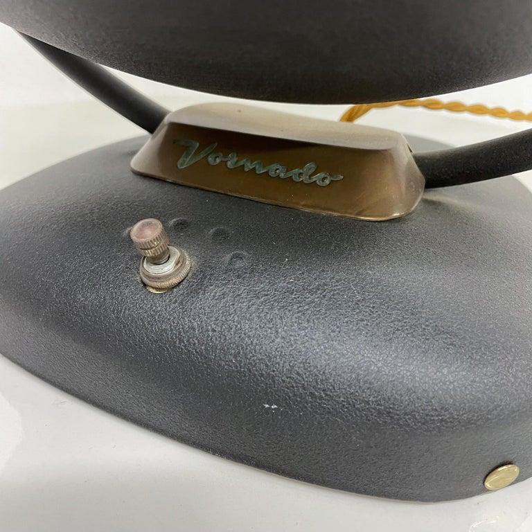 1940s Vornado Vintage Electric Metal Table Fan Restored For Sale 5