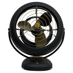 Ventilador de mesa eléctrico vintage Vornado de los años 40 restaurado
