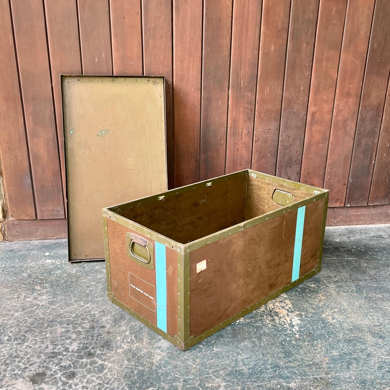 Industrial 1940s Vulcanized US Air Force Ships Trunk Box Table Pedestal Retail Display For Sale