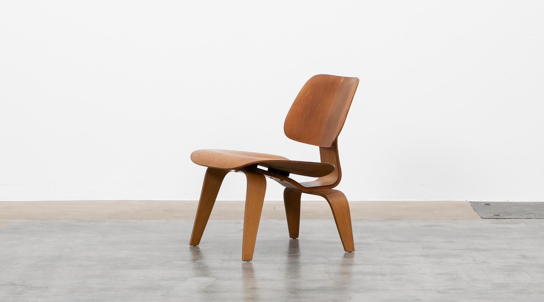 charles eames plywood chair