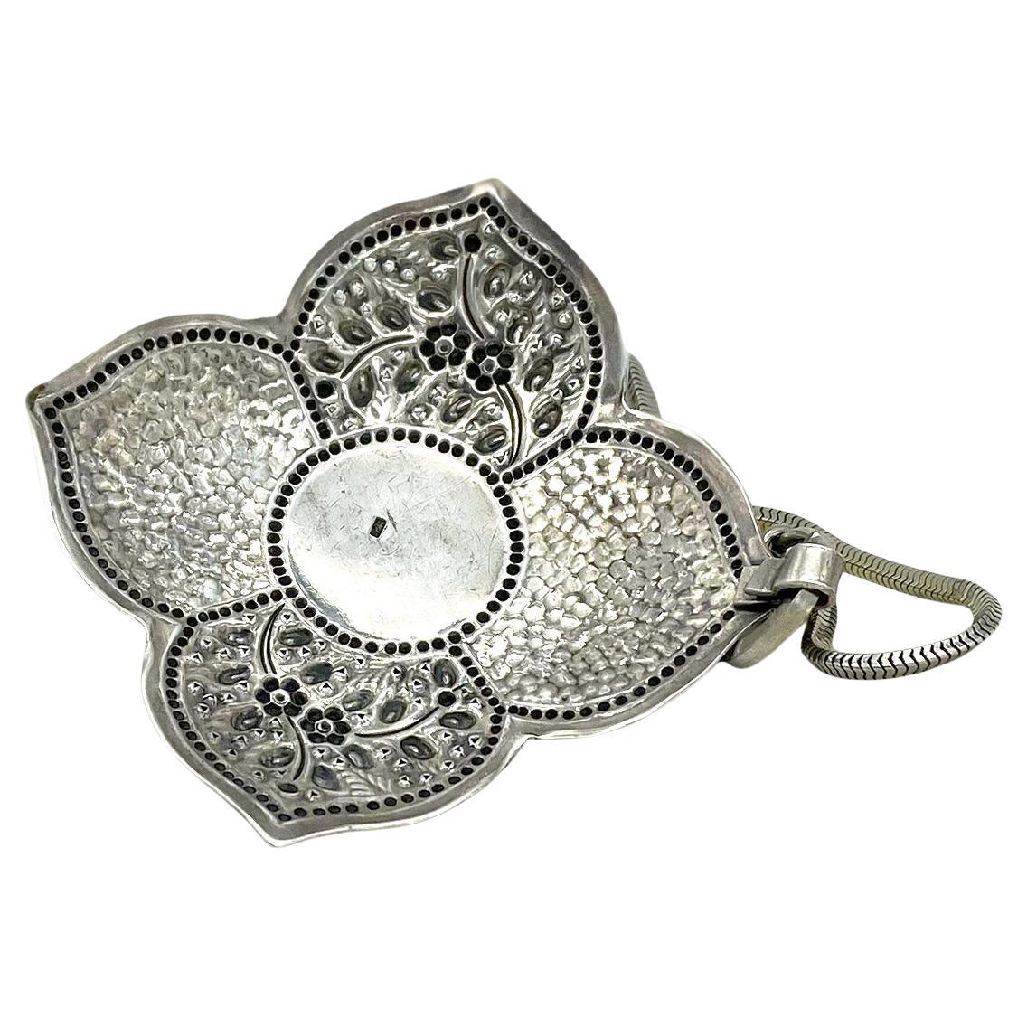 1940s White Gold Filled Link Necklace with Large Sterling Pendant For Sale 3