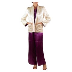 1940S White & Purple Rayon Lounge Ensemble With Gold Studded Pockets
