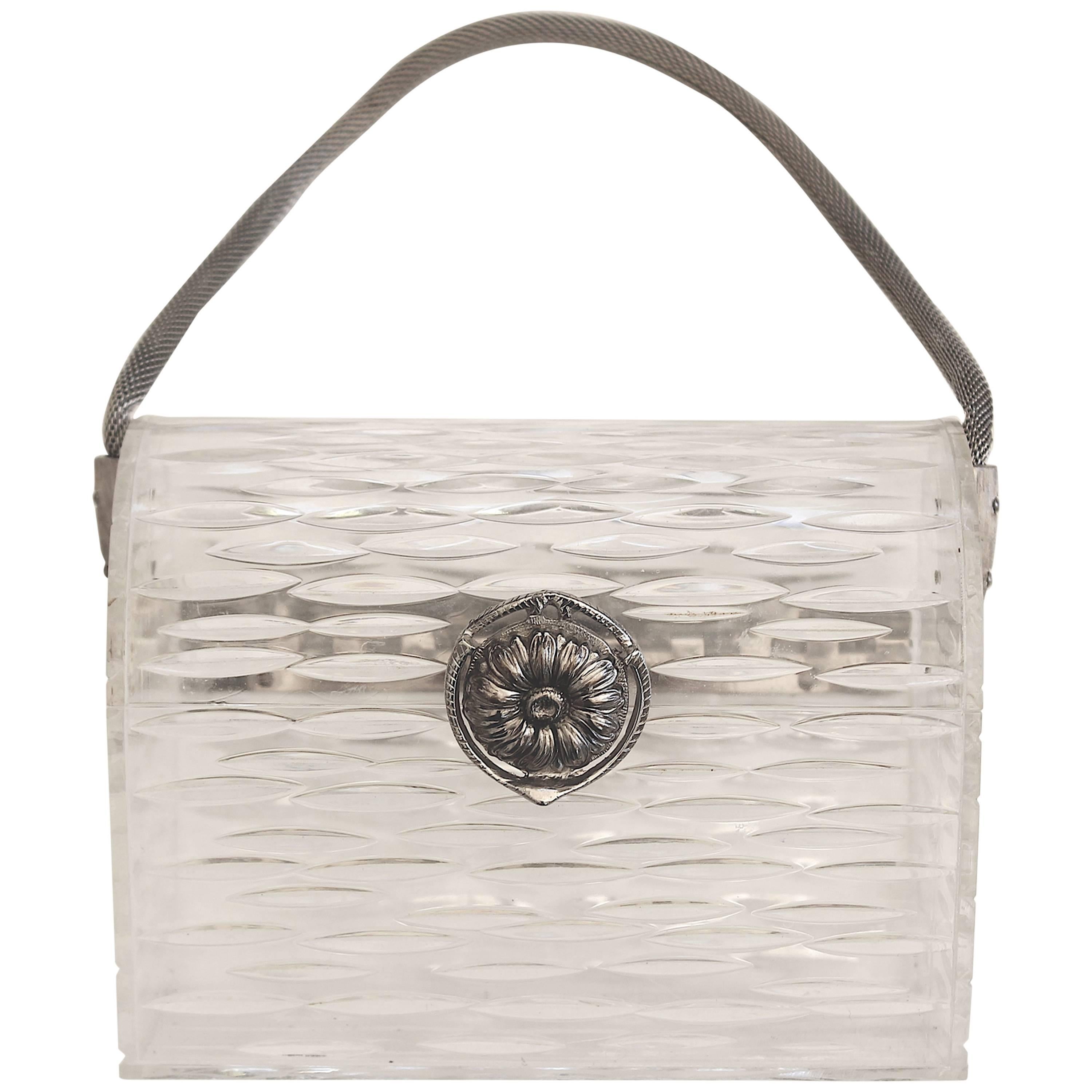 1940s Wilardy Clear Carved Lucite Handbag-Silver Clasp and Mesh Handle For Sale