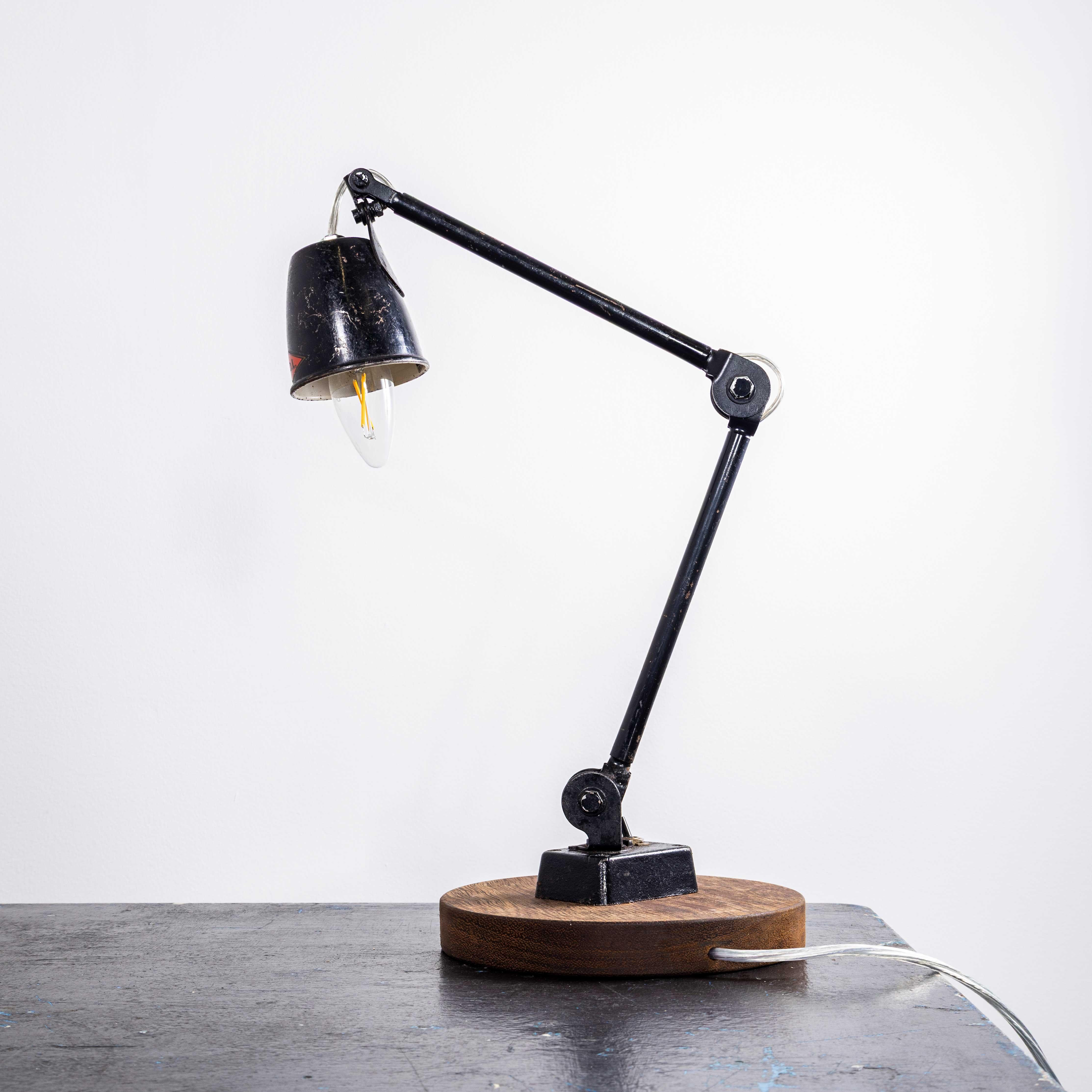 1940's Workshop Task Lamp By EDL For Sale 3