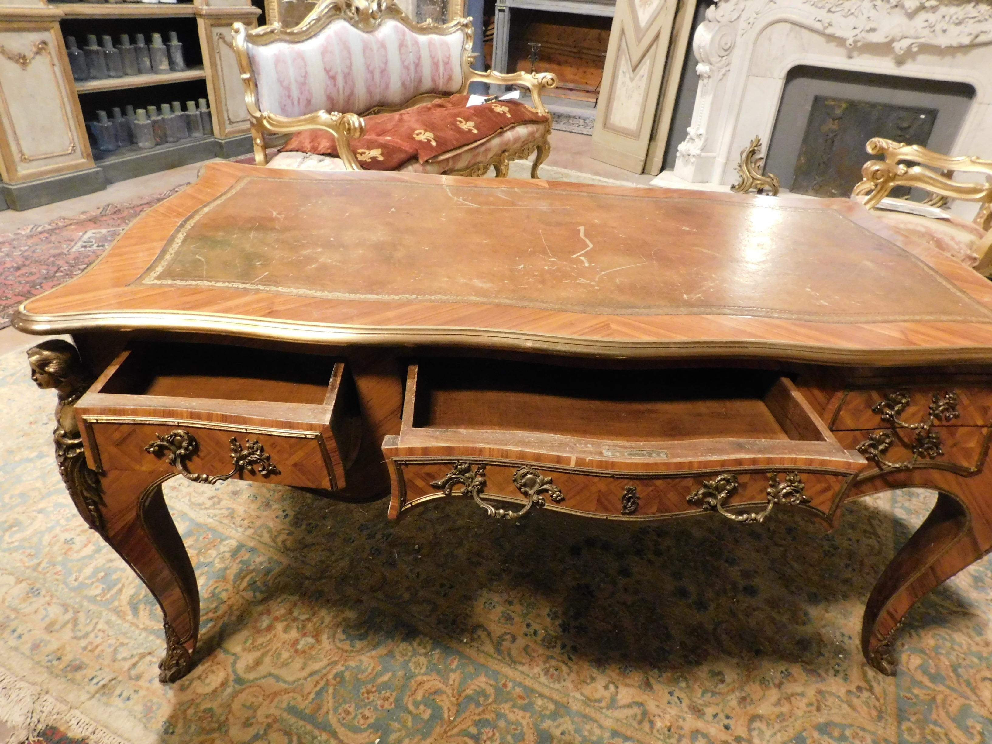 1940s Writing Table, with Drawers and Gilded Bronzes, Italy For Sale 4