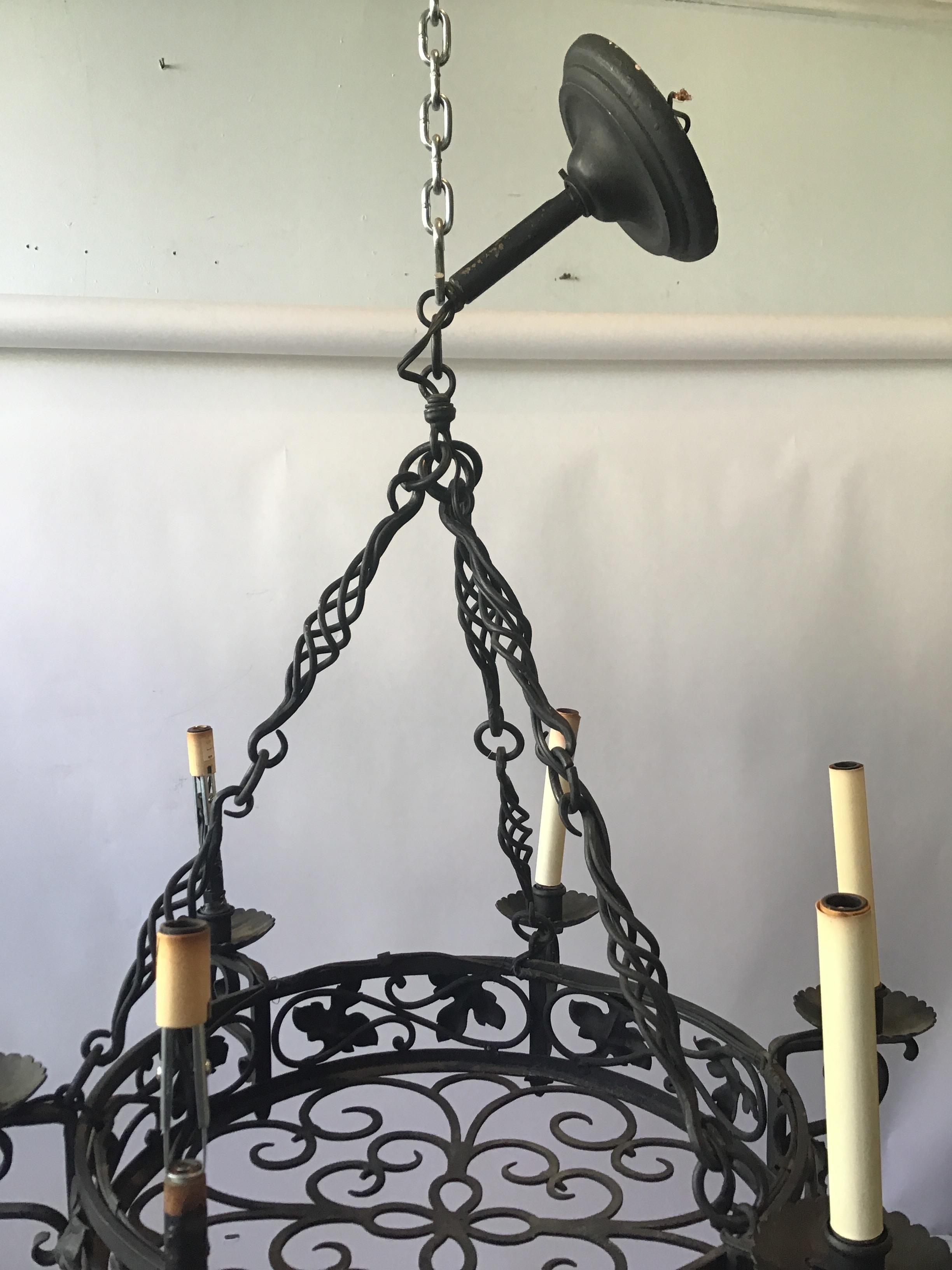 1940s Wrought Iron Round Chandelier In Good Condition In Tarrytown, NY
