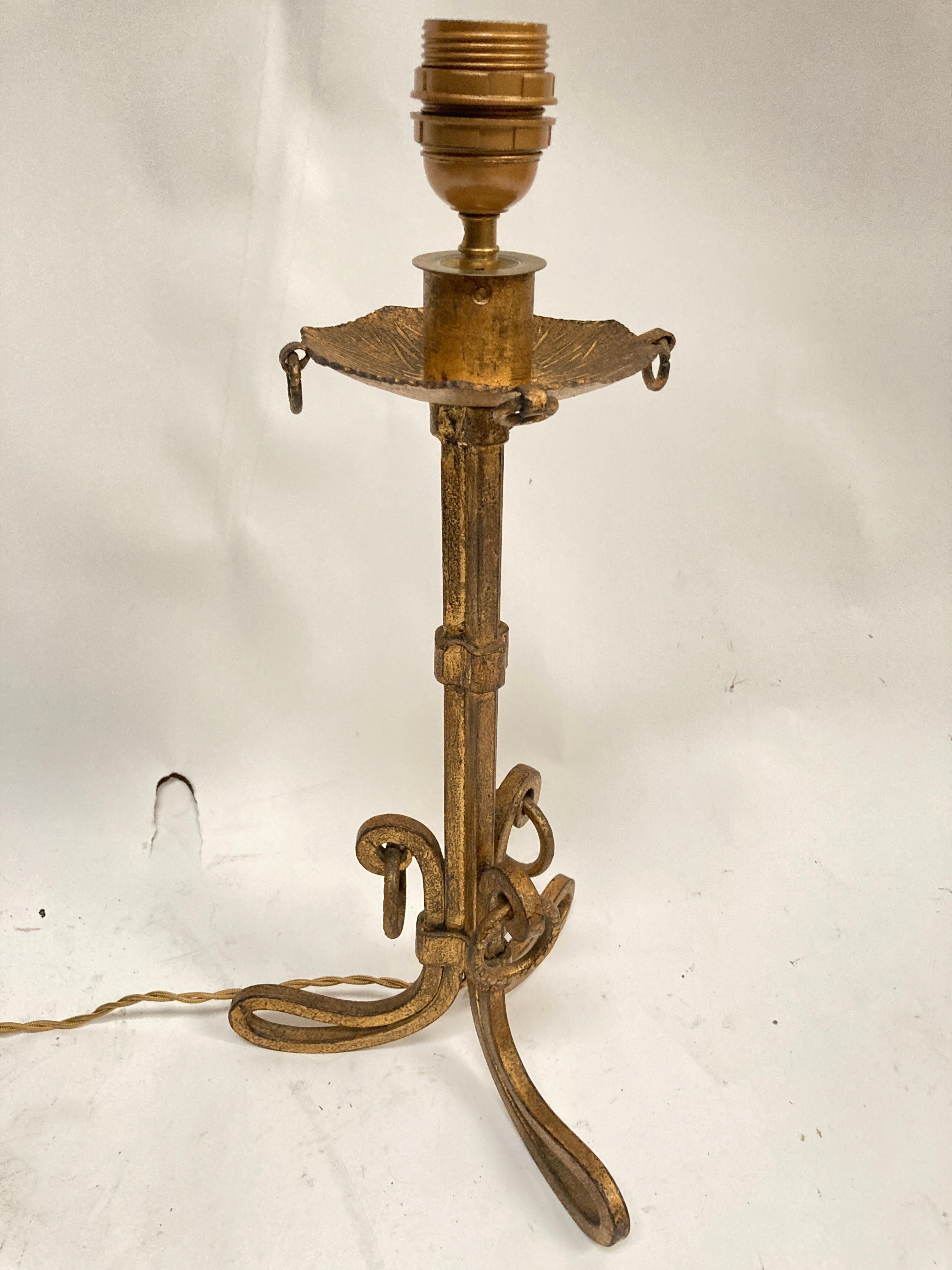 1940's Wrought iron table lamp By Maison Ramsay In Good Condition For Sale In Bois-Colombes, FR