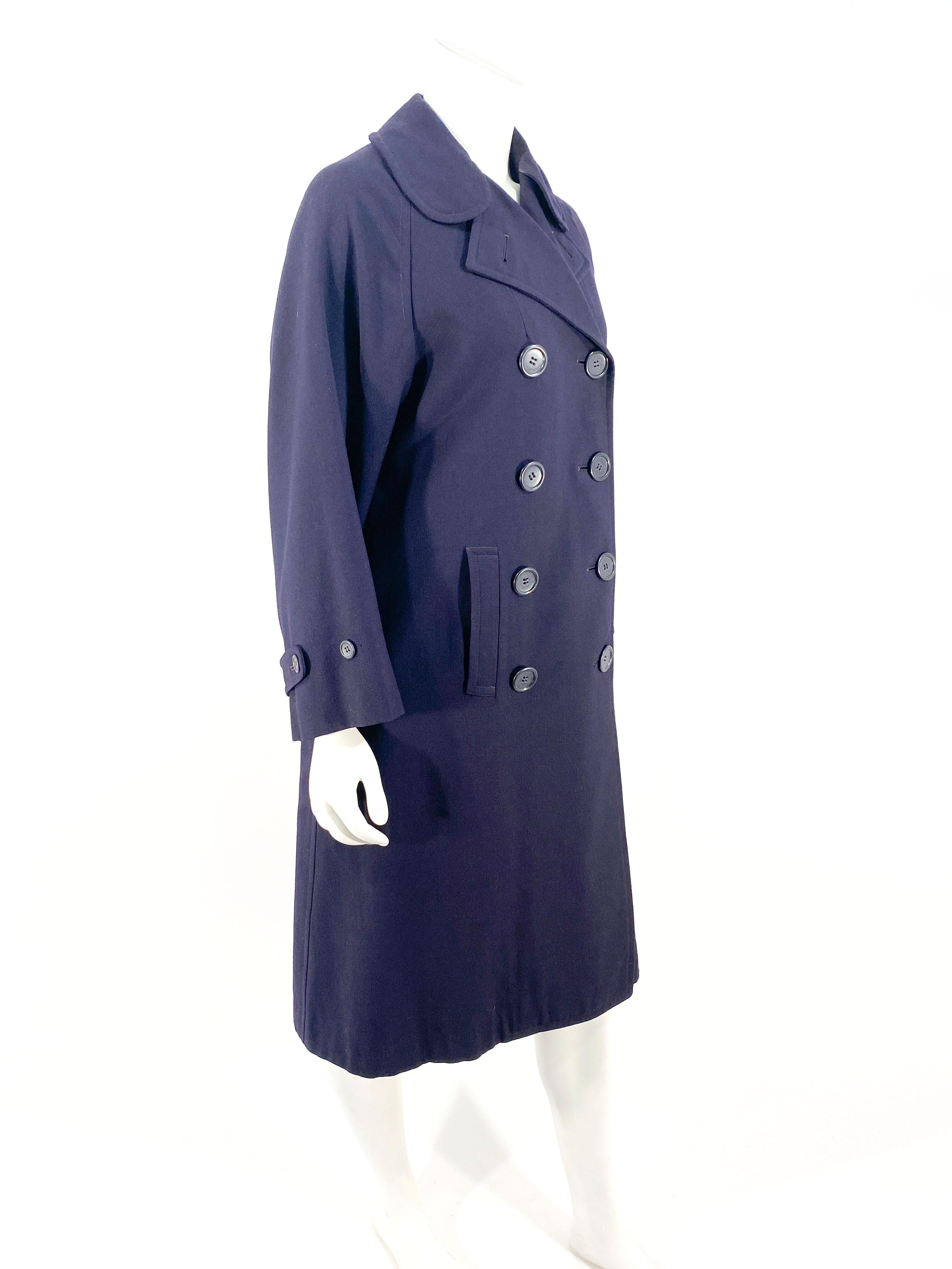 1940er Jahre WWII US Navy Damenmantel (Violett) im Angebot