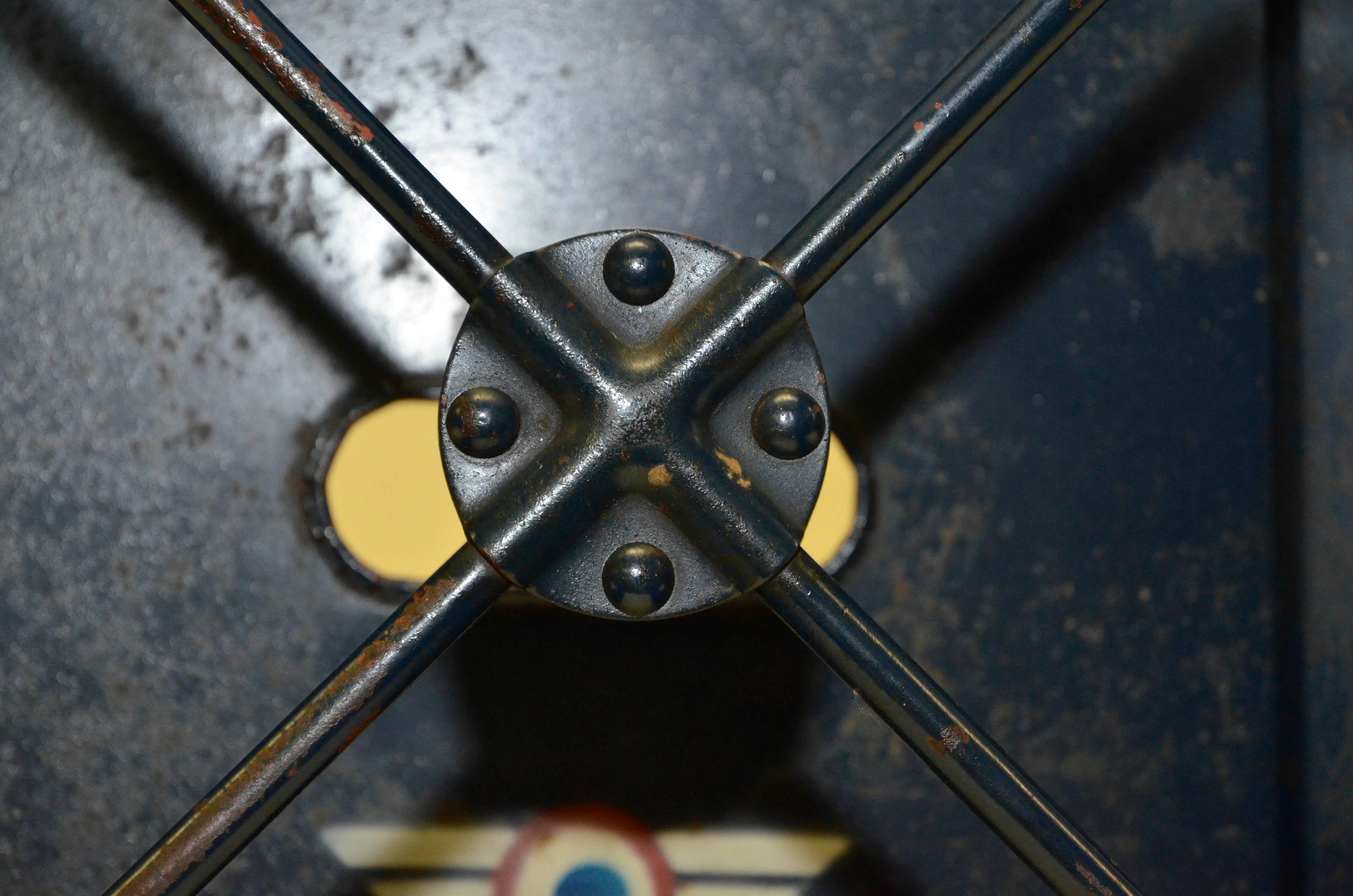 1940s Xavier Pauchard Pair of Blue Navy Metal Tolix Stools for French Air Force In Good Condition For Sale In Milan, IT