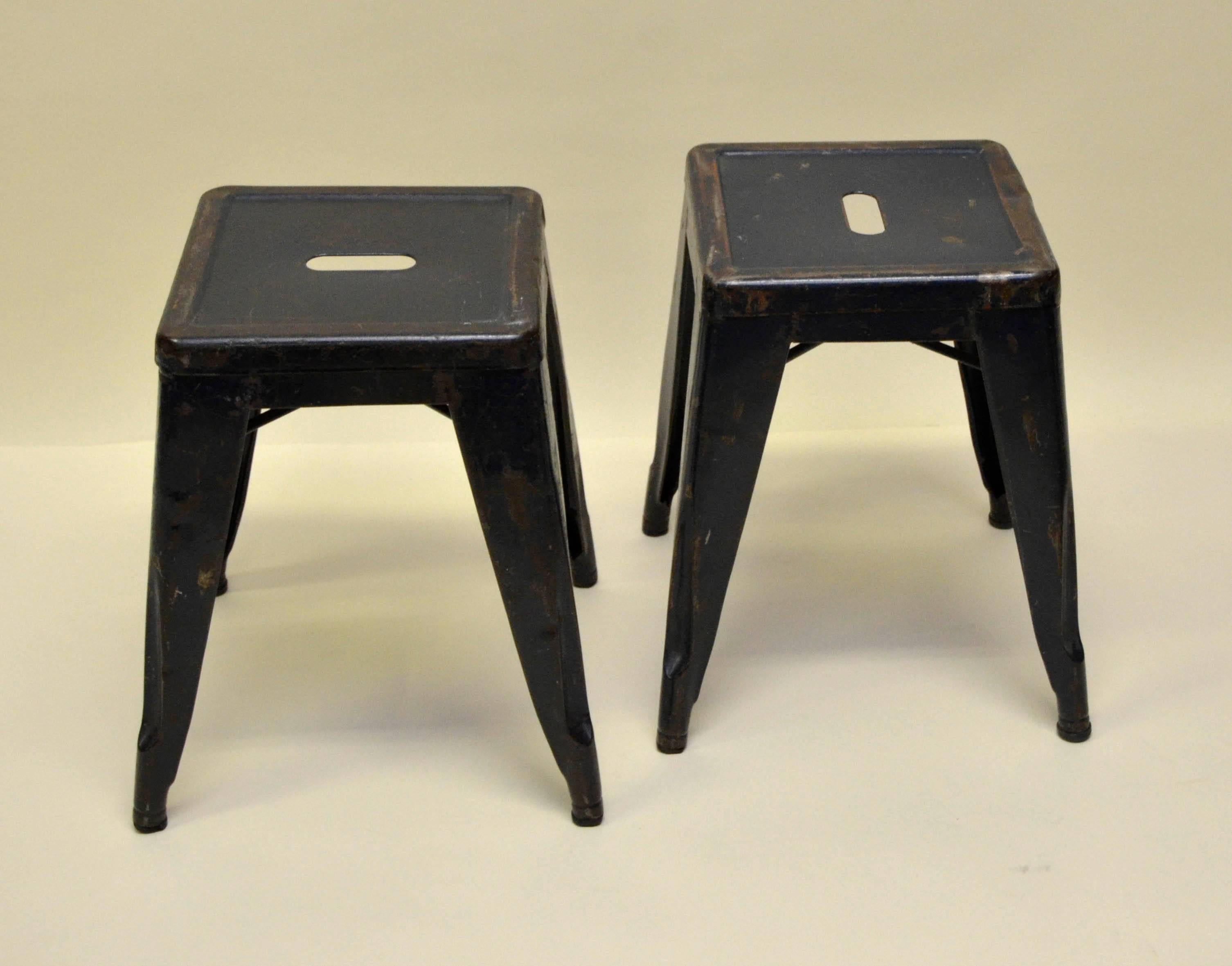 1940s Xavier Pauchard Pair of Blue Navy Metal Tolix Stools for French Air Force For Sale 4