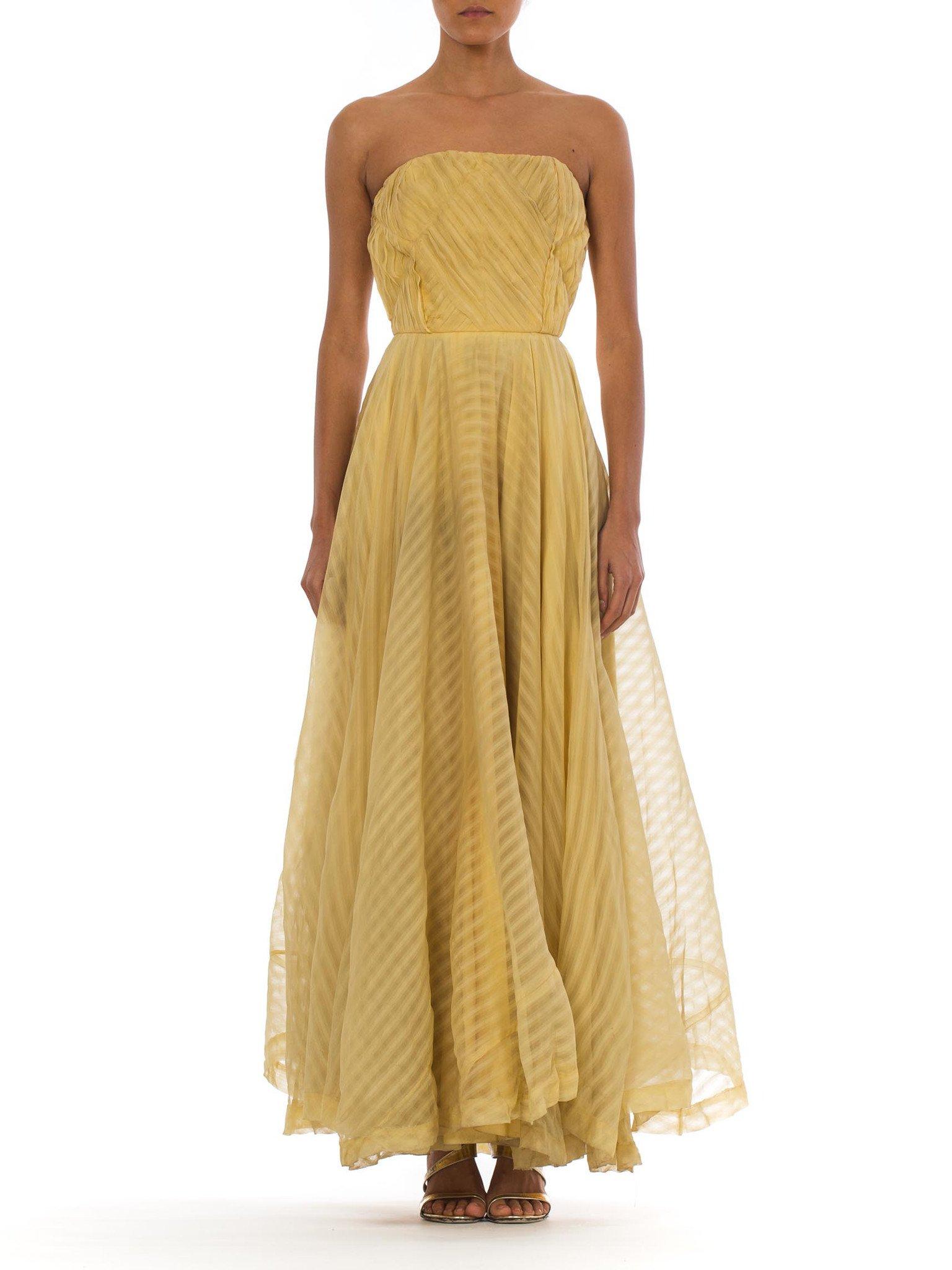 1940S Dusty Yellow Silk Chiffon Stripe Strapless Gown With Massive Ballgown Skirt For Dancing