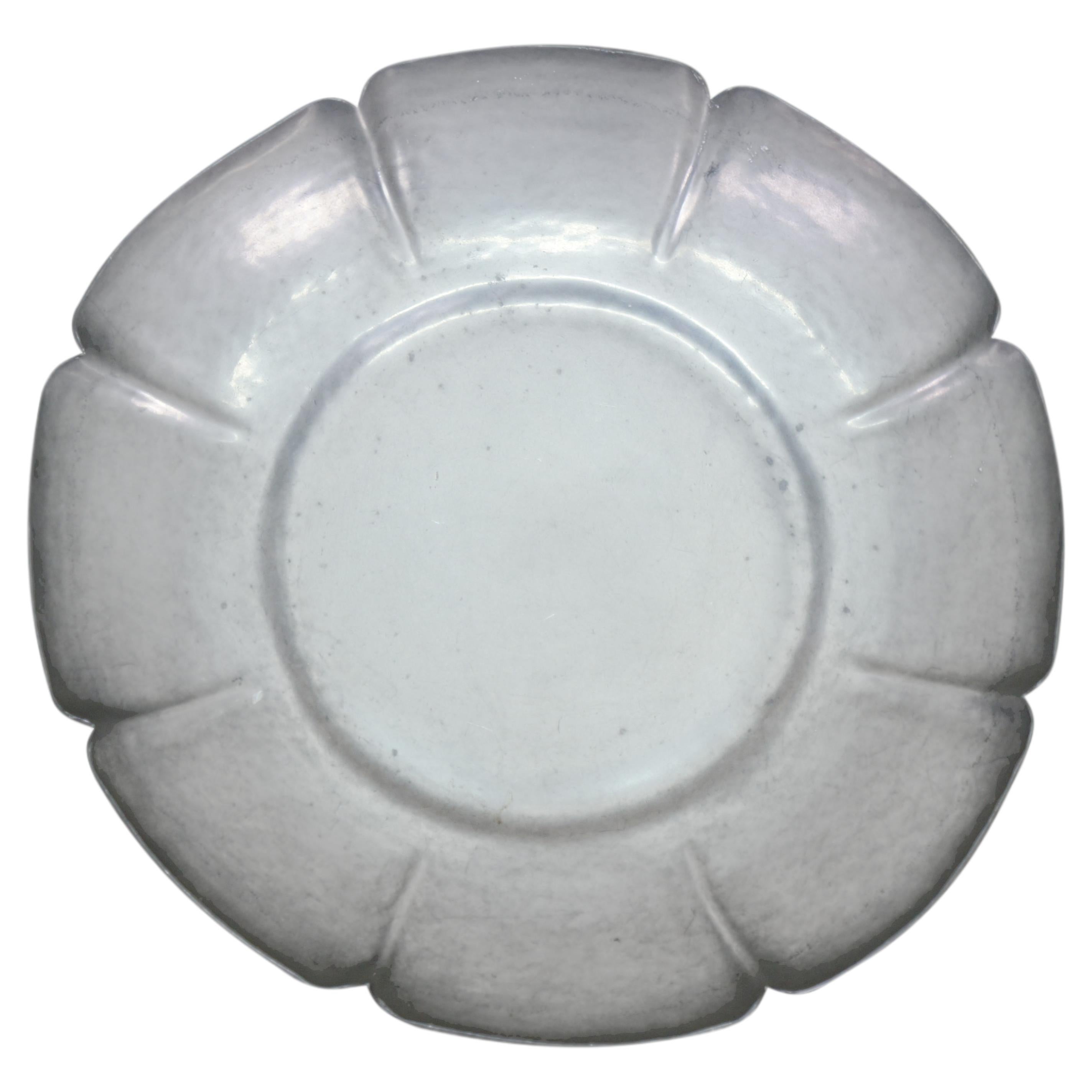 1941 Petersham Handicraft Helen Coolidge Scalloped Pewter Serving Bowl 11" For Sale