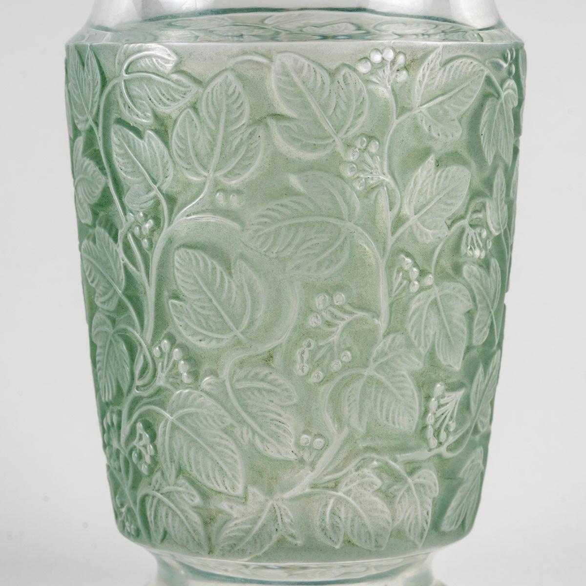 French 1941 René Lalique Vase Deauville Glass with Green Patina For Sale