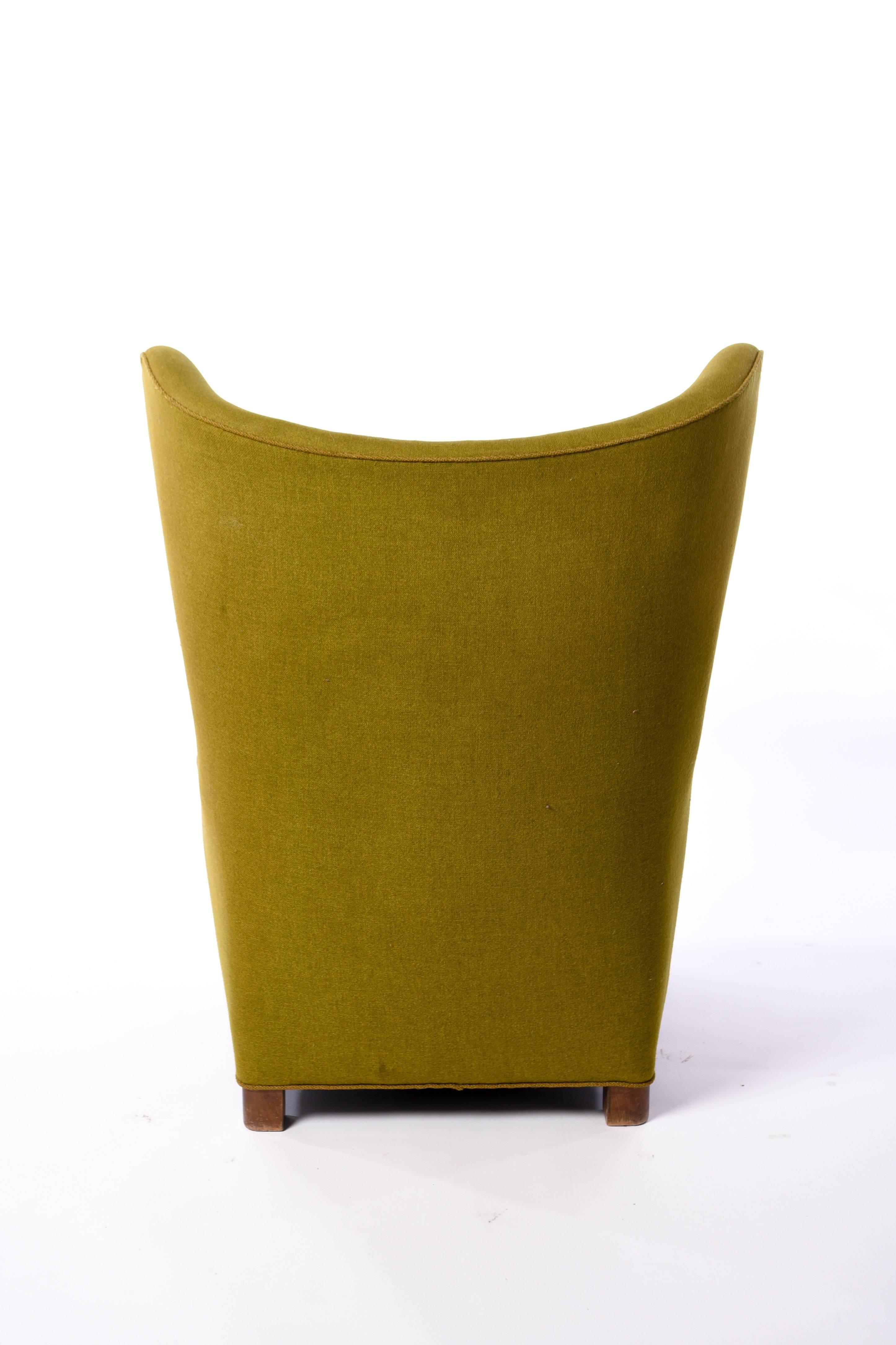 Danish 1942 Fritz Hansen Model 1672 Wing Back Chair in Original Green Wool Fabric