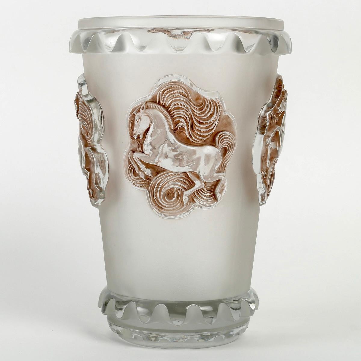 Molded 1942 Rene Lalique Vase Camargue Frosted Glass with Sepia Patina For Sale