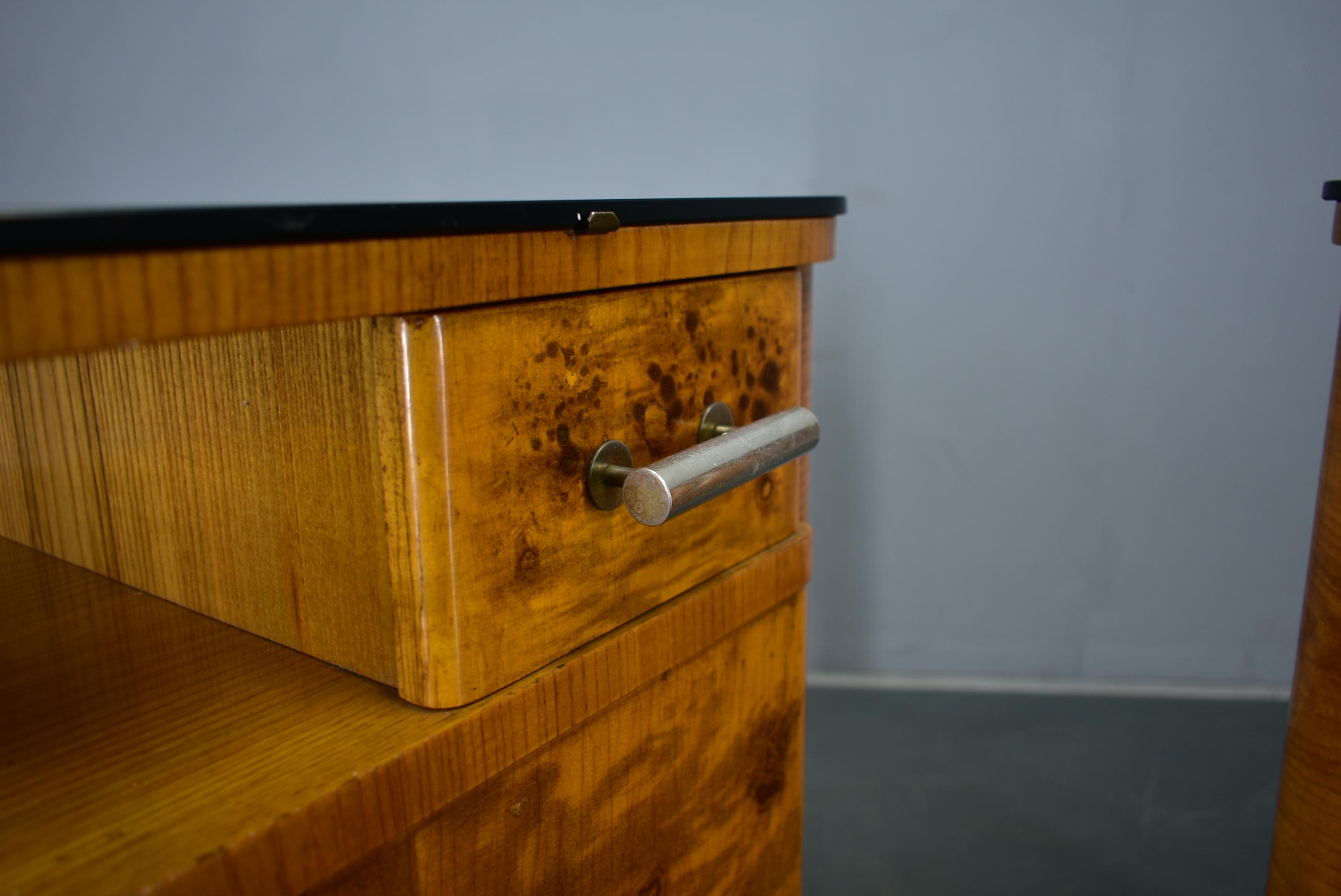 1942s Set of Bedside Tables by Jindrich Halabala, Czechoslovakia For Sale 13