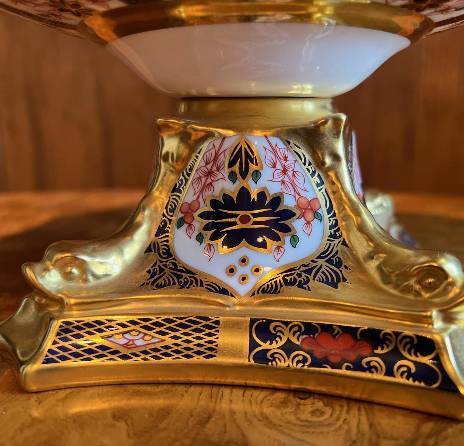 1943 Royal Crown Derby Antiguo Imari macizo de oro de 22 quilates con banda de delfín Centro de mesa Oro en venta