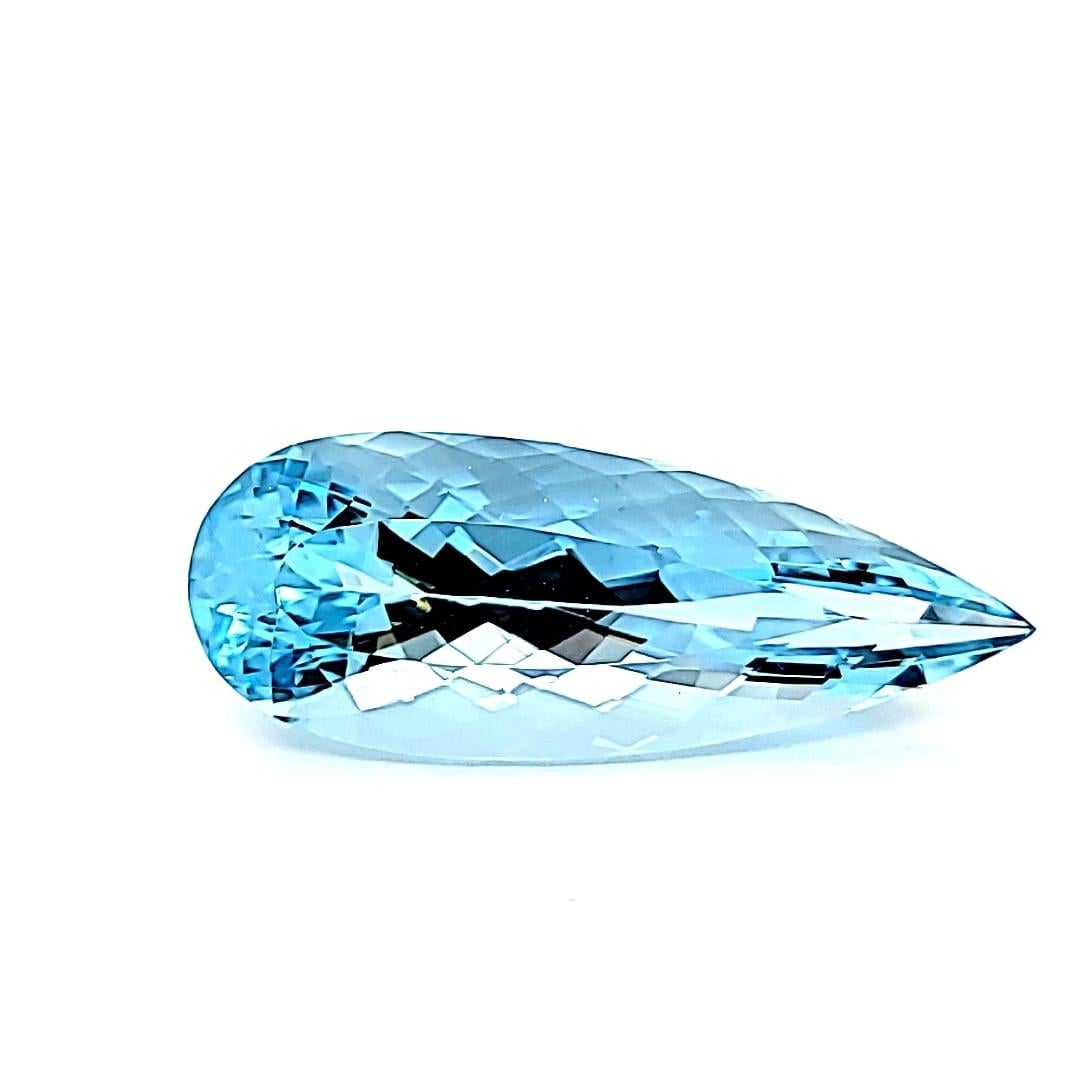 19.44 carats blue Aquamarine Pear Drop Cut, excellent cut, ideal for a stunning custom designed necklace, pendant or cocktail ring.
Design with us a unique, custom piece of jewelry art to wear on your important moments, something that will pass on