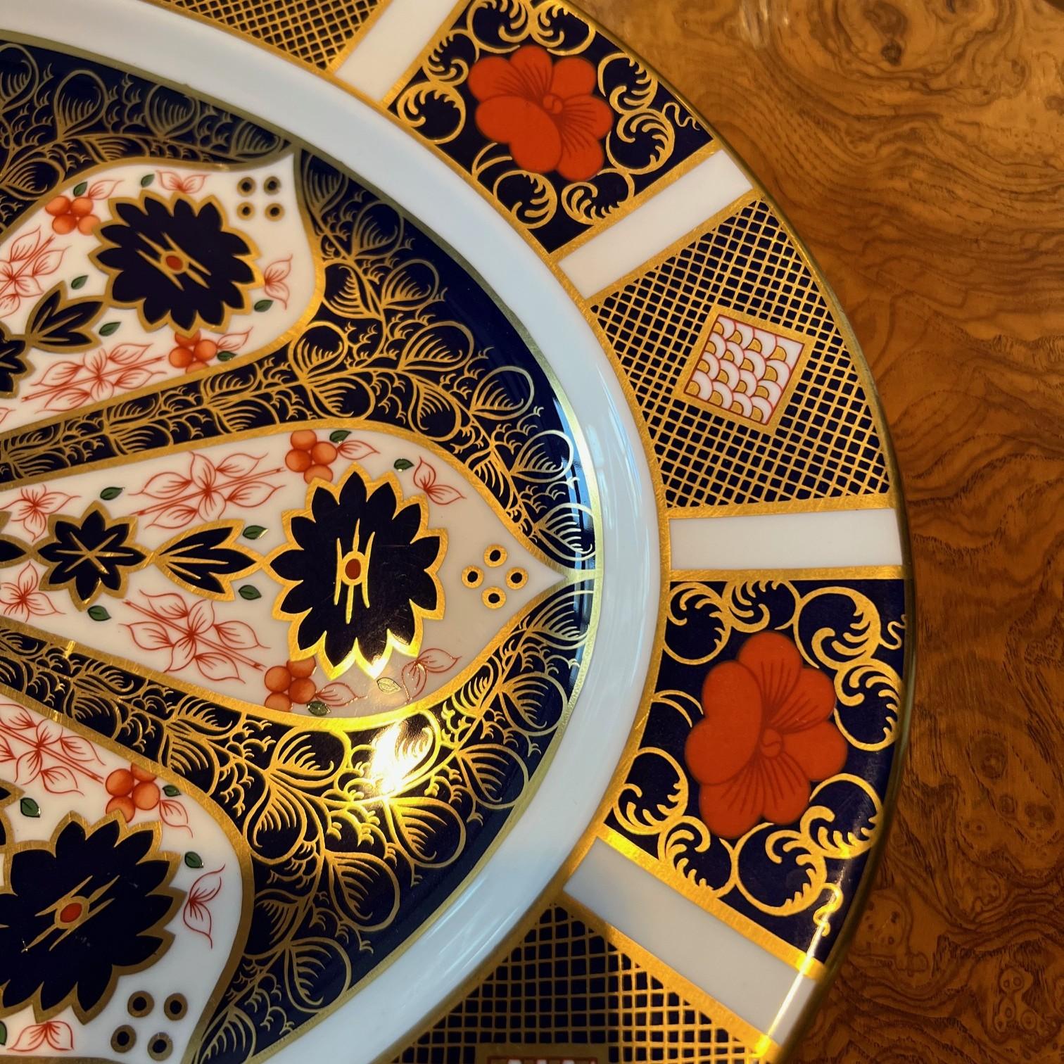 English 1944 Large Royal Crown Derby Old Imari Oval Serving Platter