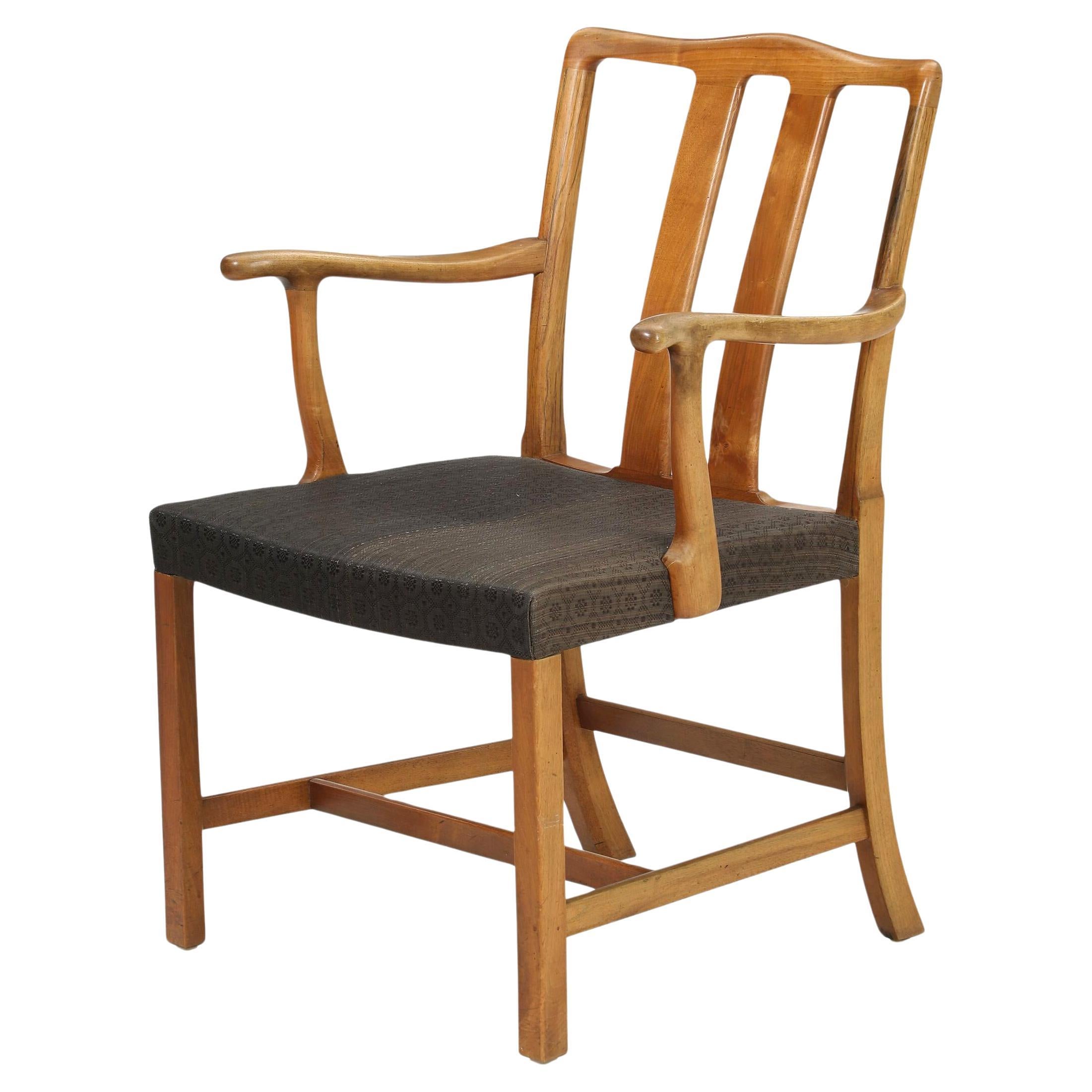 What is a Murphy chair?