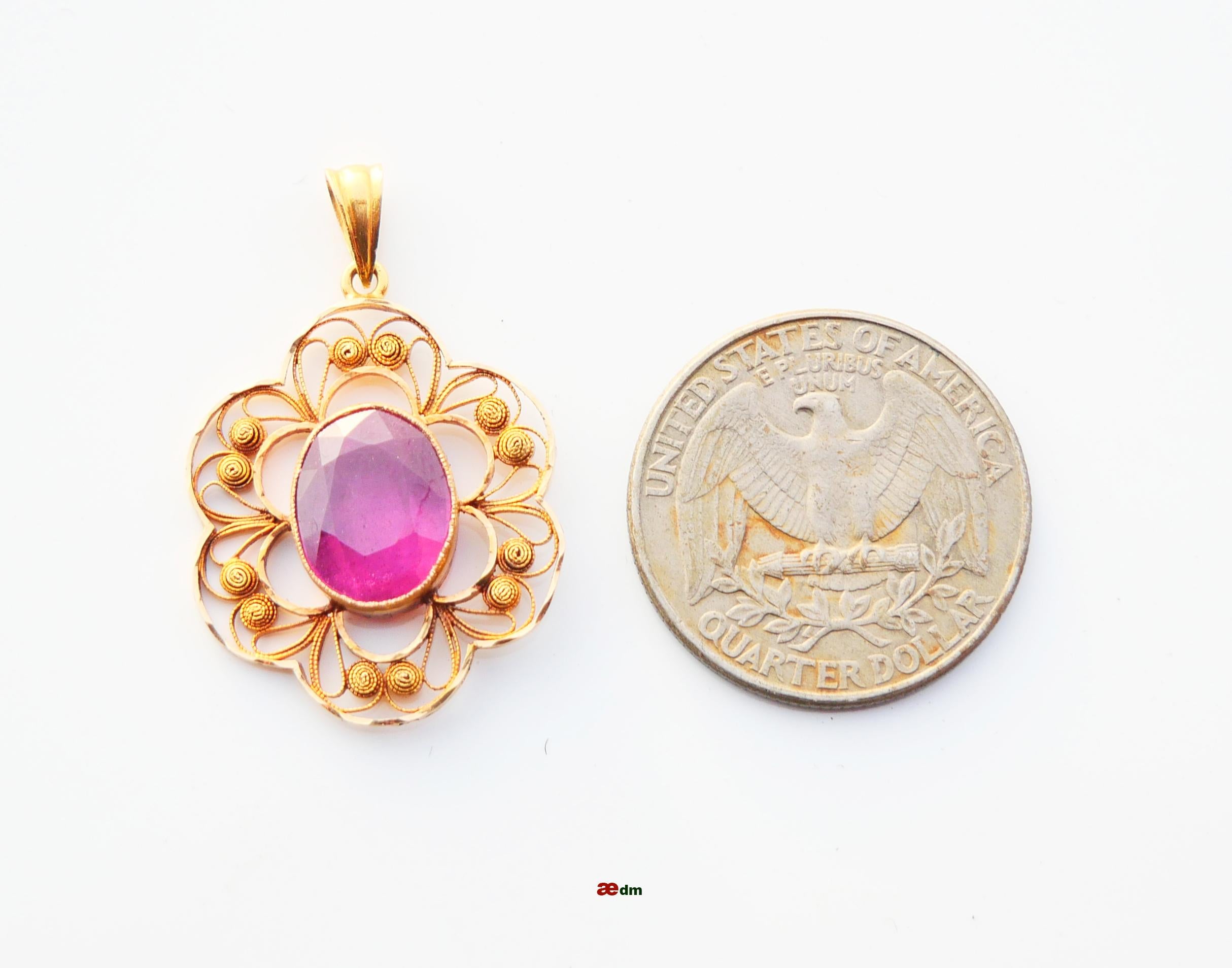 1944 Pendant with natural 4ct. Ruby solid 18K Yellow Gold / 3.8gr For Sale 1