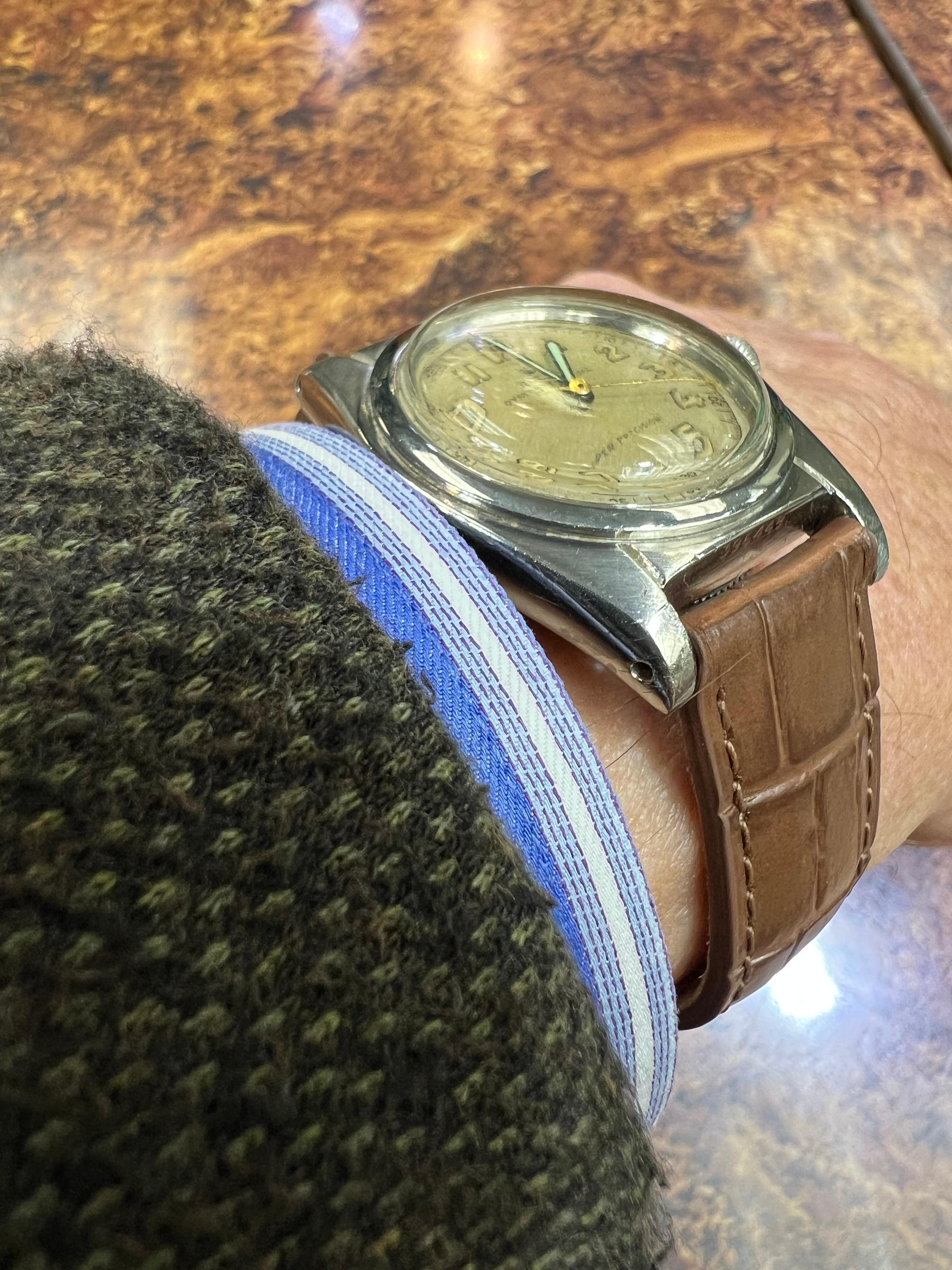 Moderne Montre-bracelet Rolex Bubbleback 1945 en acier inoxydable en vente