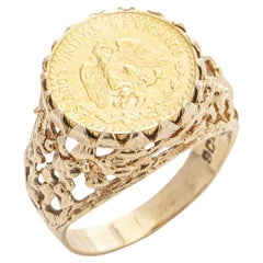 Vintage 1945 Dos Pesos coin, crafted from 22ct gold, is mounted on a 9ct gold ring shank
