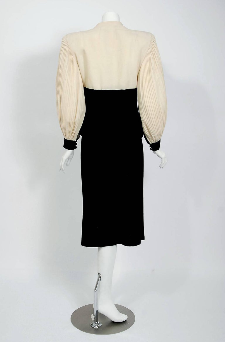 1945 Lilli-Ann Black and Ivory Block-Color Wool Crepe Pleated Jacket ...