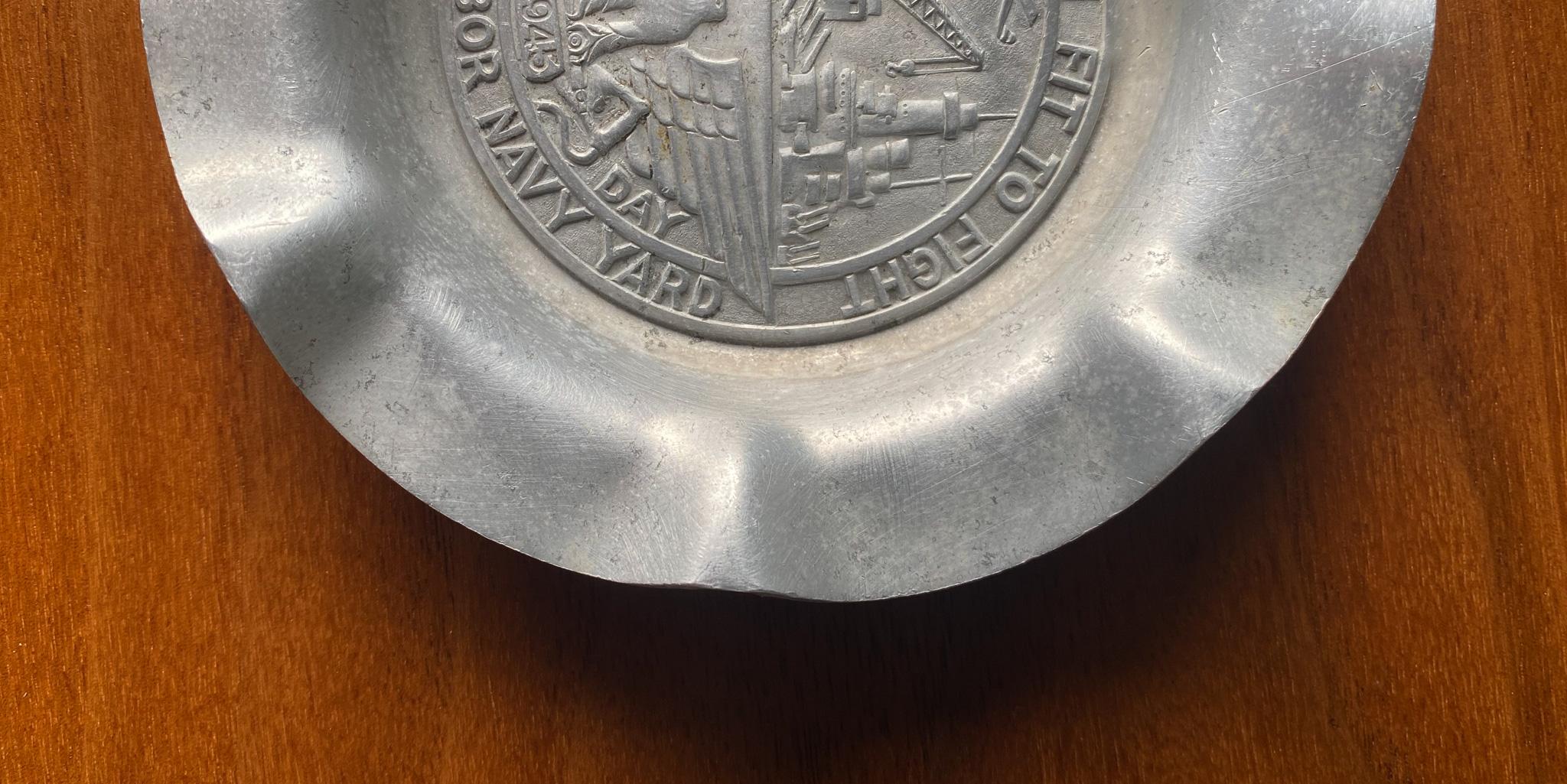 1945 Pearl Harbor Navy Yard Aluminum Ashtray  In Good Condition For Sale In Costa Mesa, CA