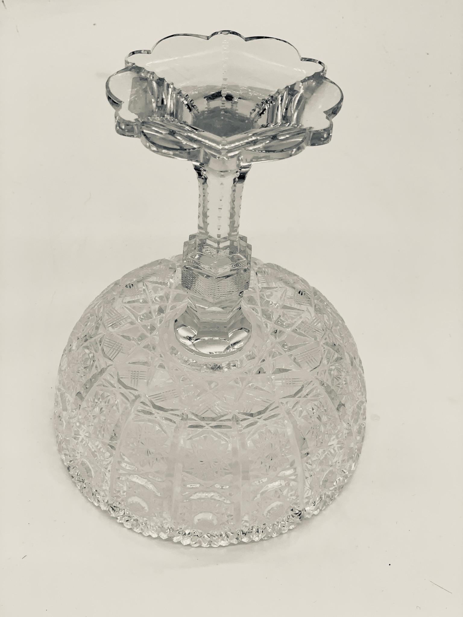 1945 Servebowl with Lead Crystal Cut Patterns For Sale 9