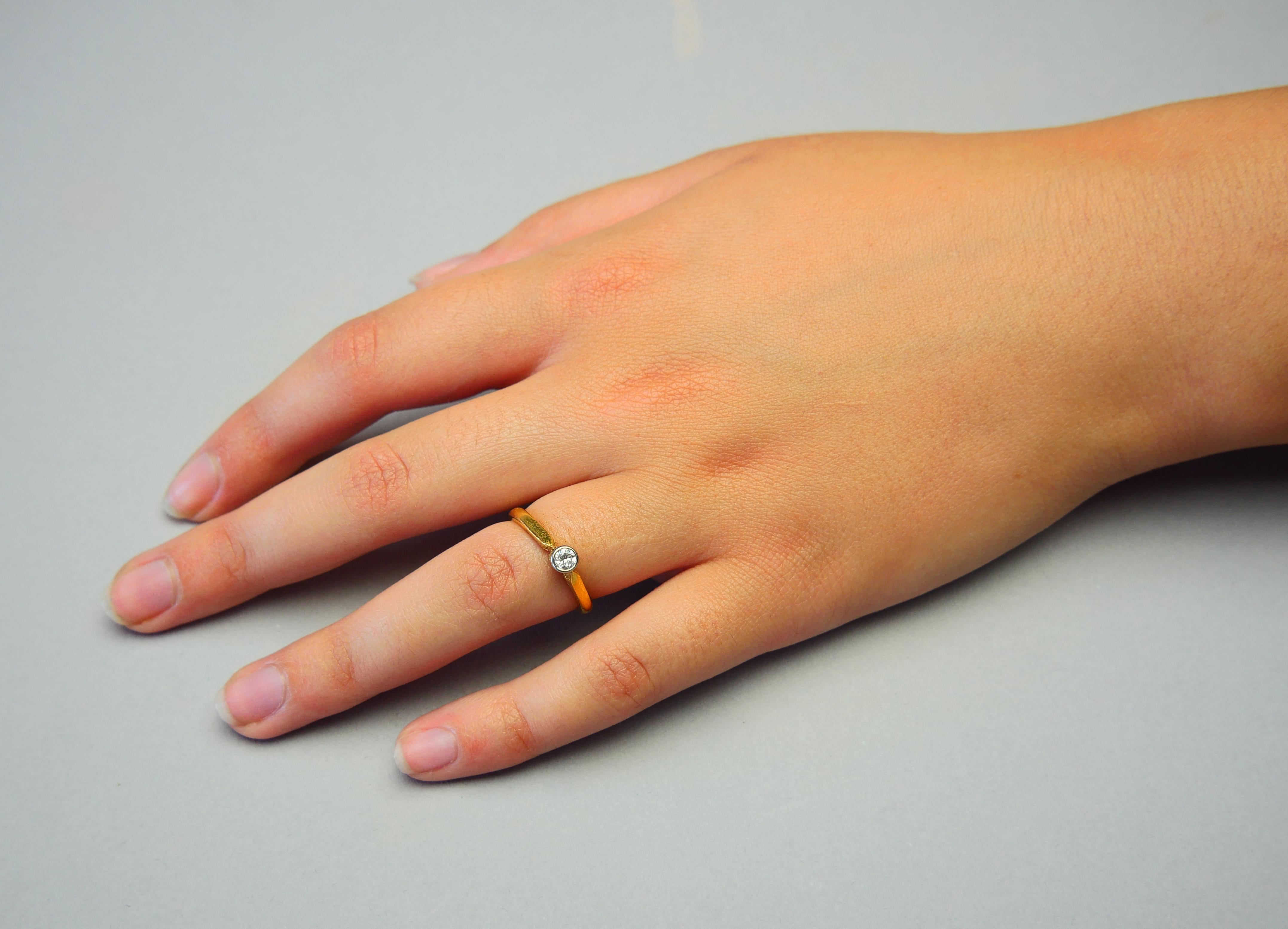 1946 Anna's Ring 0.21 ct Diamond solid 23K Gold Platinum Ø US 6.5 / 3.2 gr For Sale 3