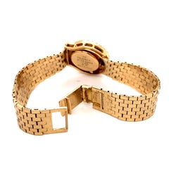 1946 Cartier Seashell Peekaboo Women's Wristwatch in 14 Karat Gold