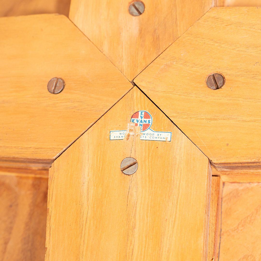 1946 Eames Evans Herman Miller CTW Round Wood Coffee Table in Calico Ash For Sale 3