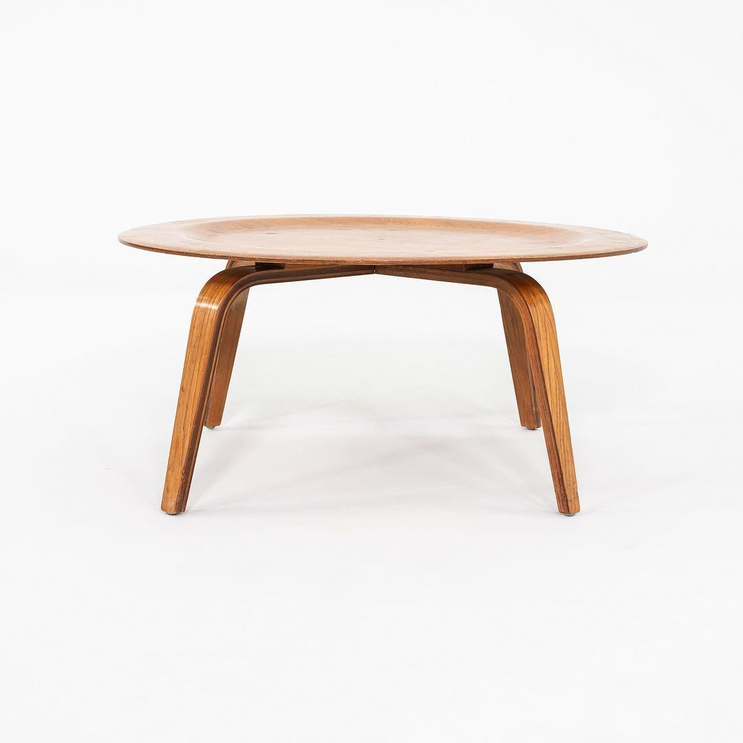 1946 Eames Evans Herman Miller CTW Round Wood Coffee Table in Calico Ash For Sale 1