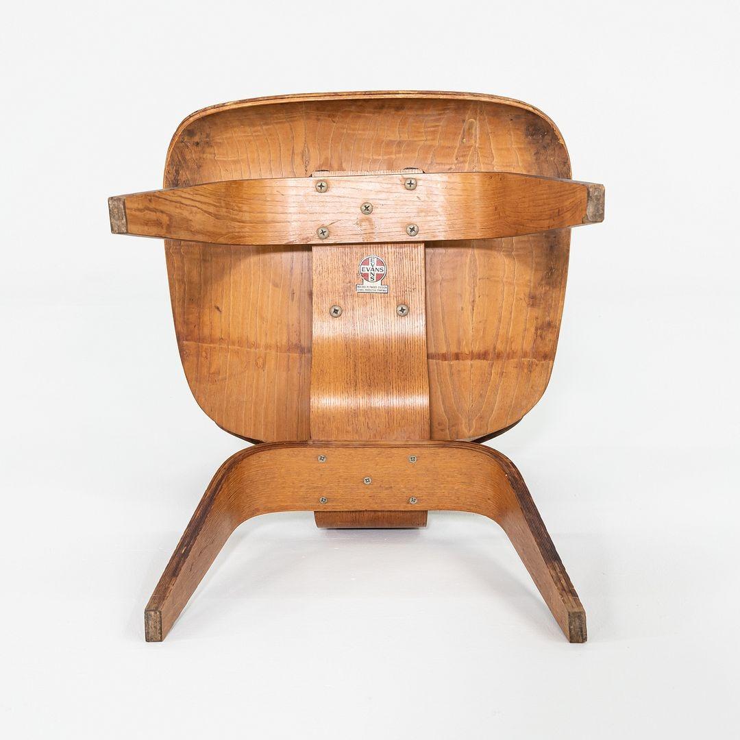 Paar Eames Evans DCW-Esszimmerstühle aus Eschenholz in Calico-Eschenholz, 1946 im Angebot 3