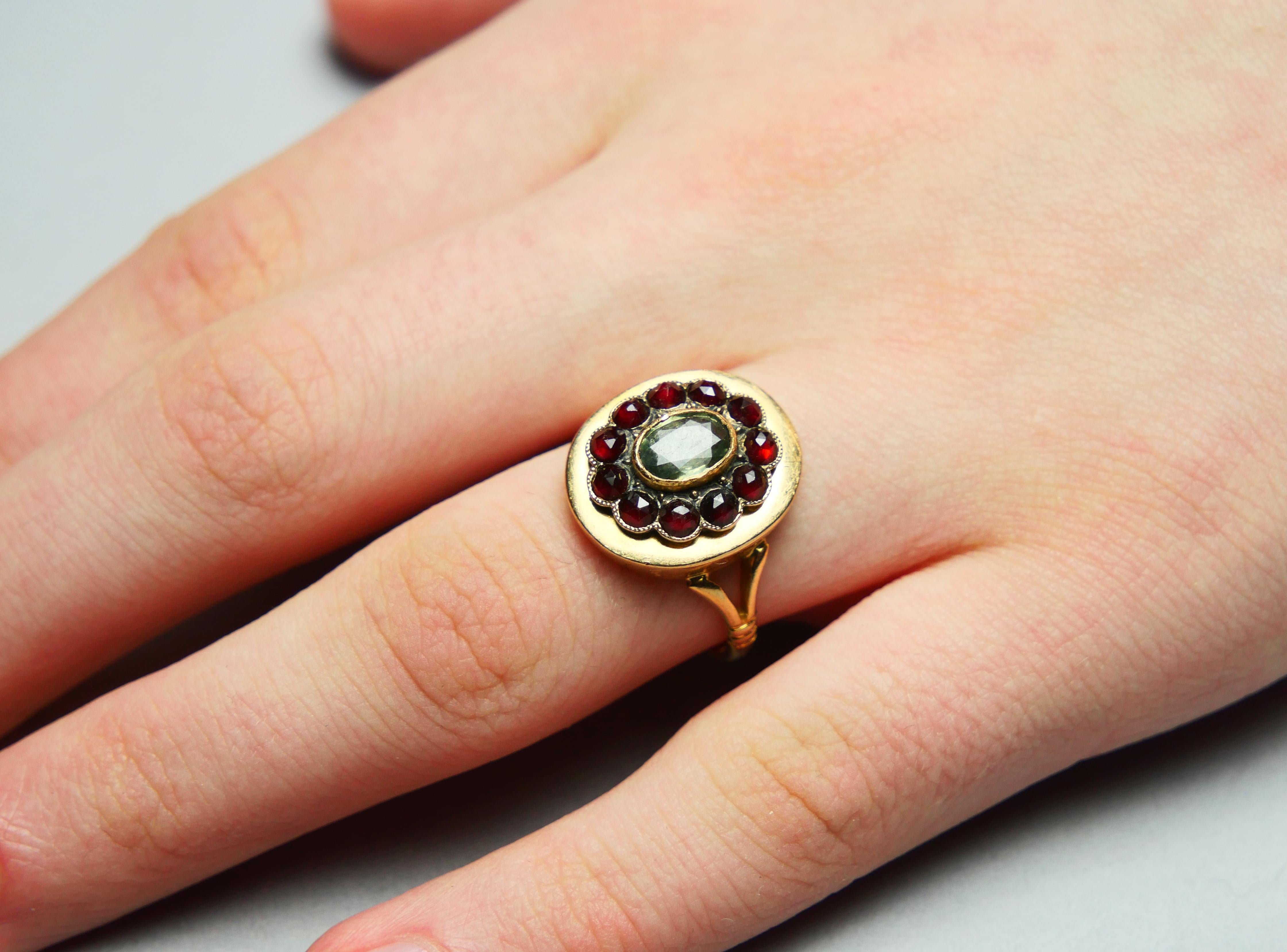1946 Poison Ring natural 1ct Green Sapphire Garnets solid 18K Gold Ø US6.5 / 5gr For Sale 8