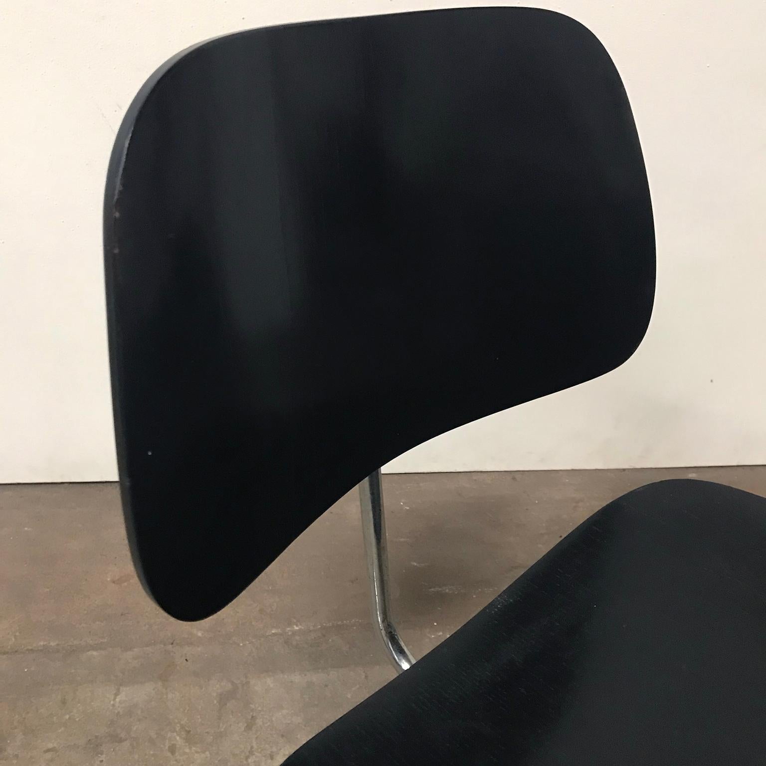 1946, Ray and Charles Eames for Vitra, Set of Six DCM Chairs in Black 2