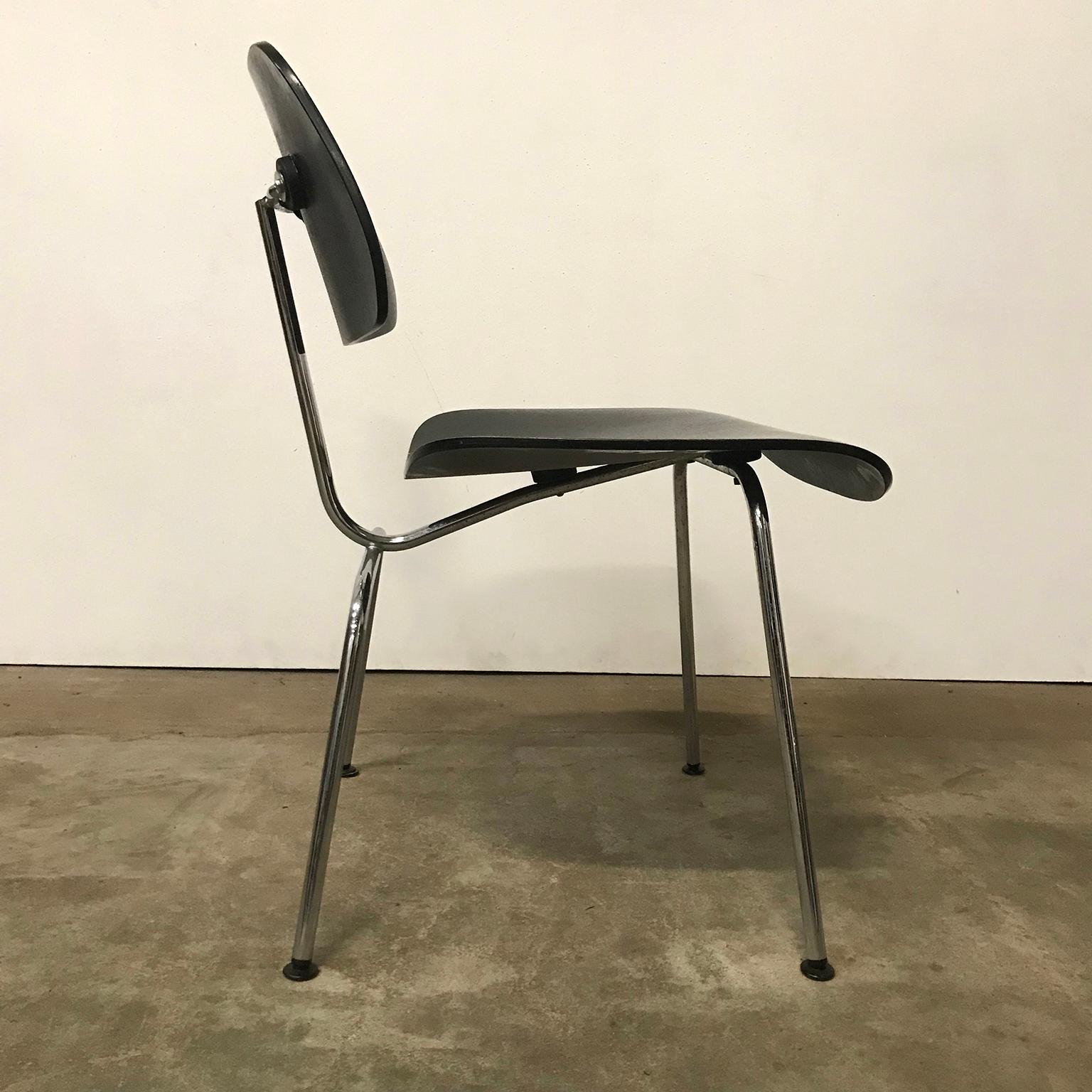 German 1946, Ray & Charles Eames for Herman Miller, DCM in Painted Black Version